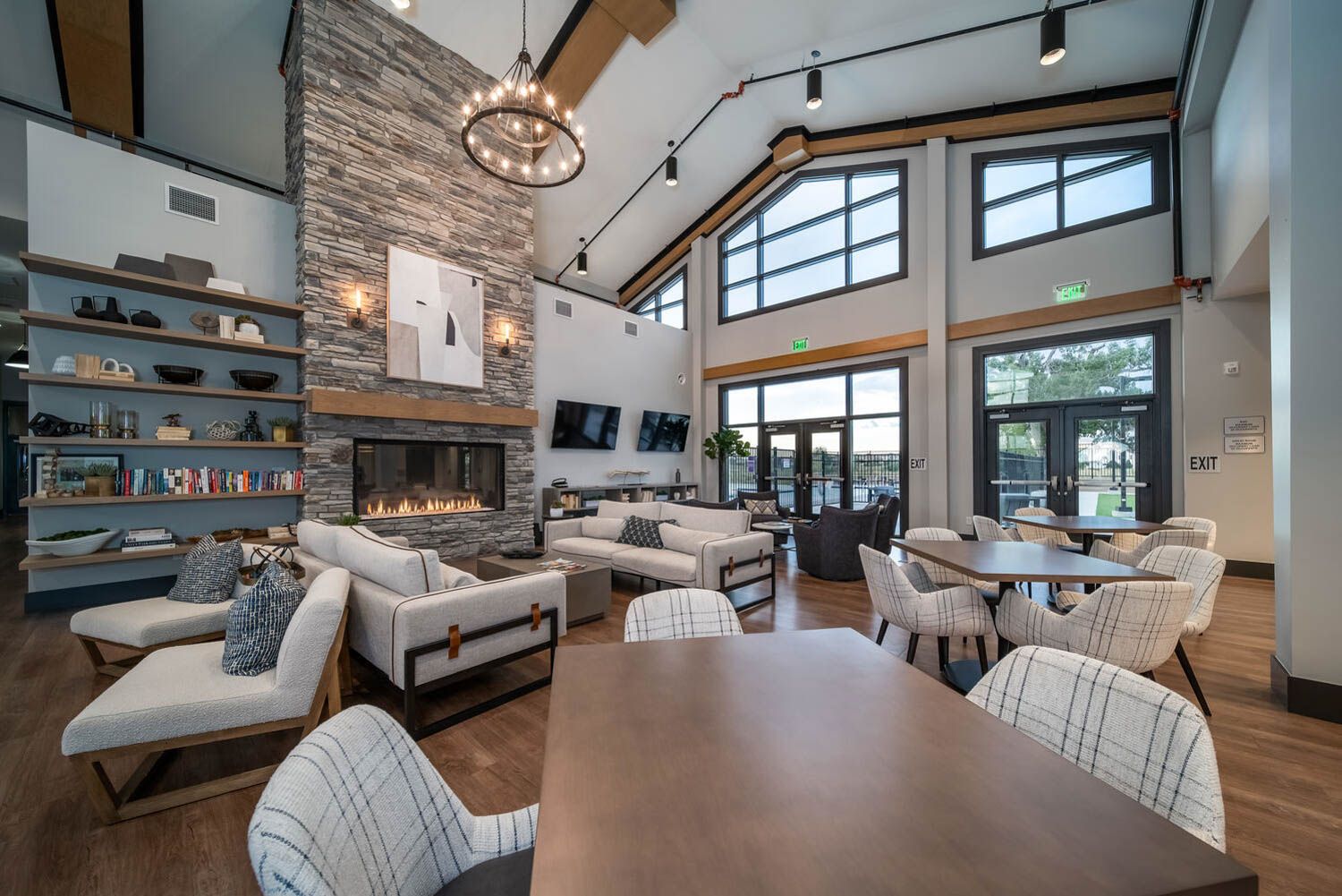 The Reserve boasts a private clubhouse with state-of-the-art fitness facilities.