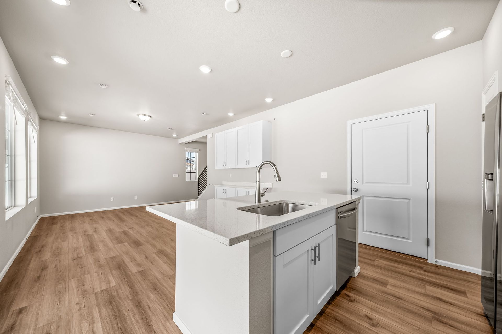 kitchen butler's pantry