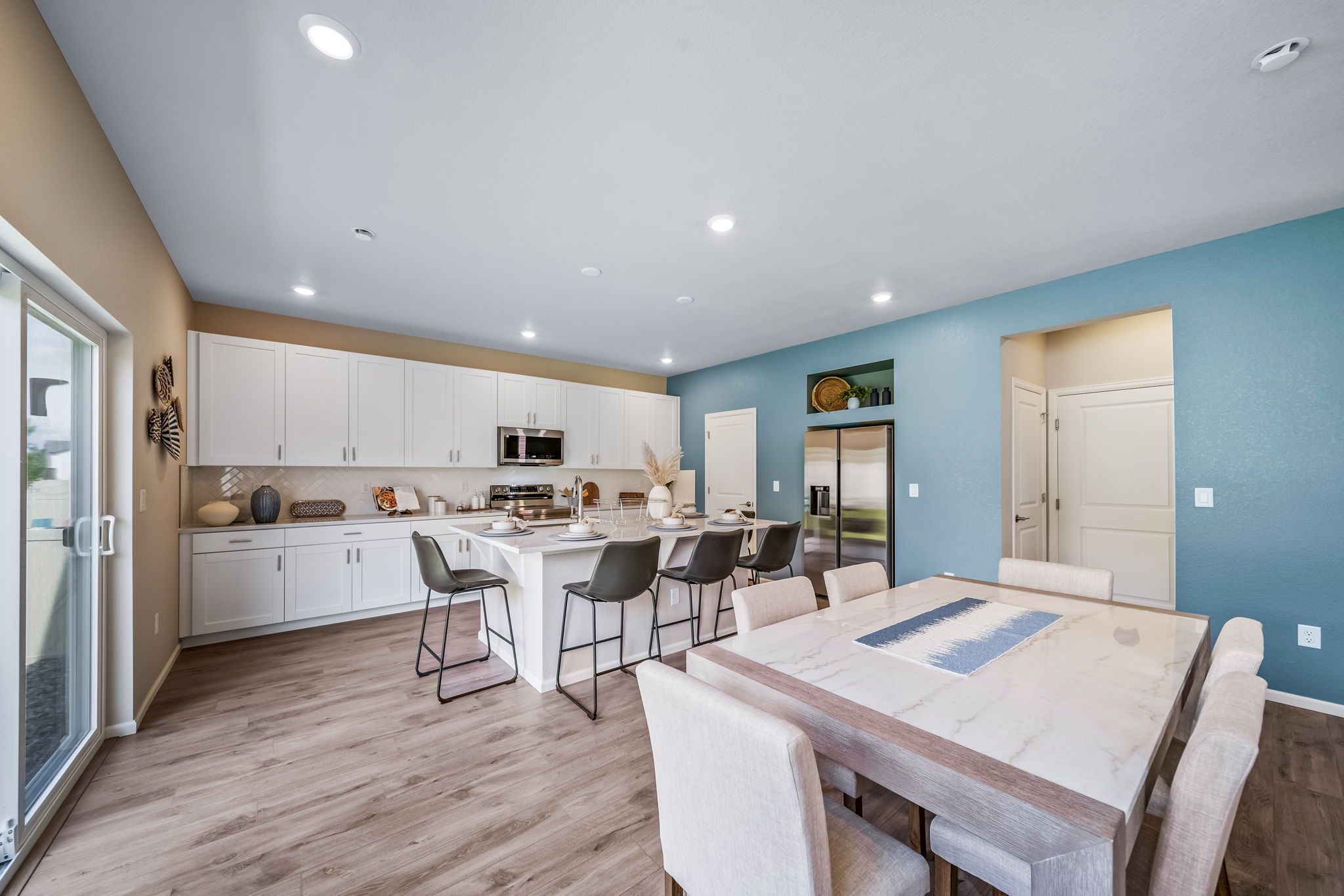Dining Kitchen