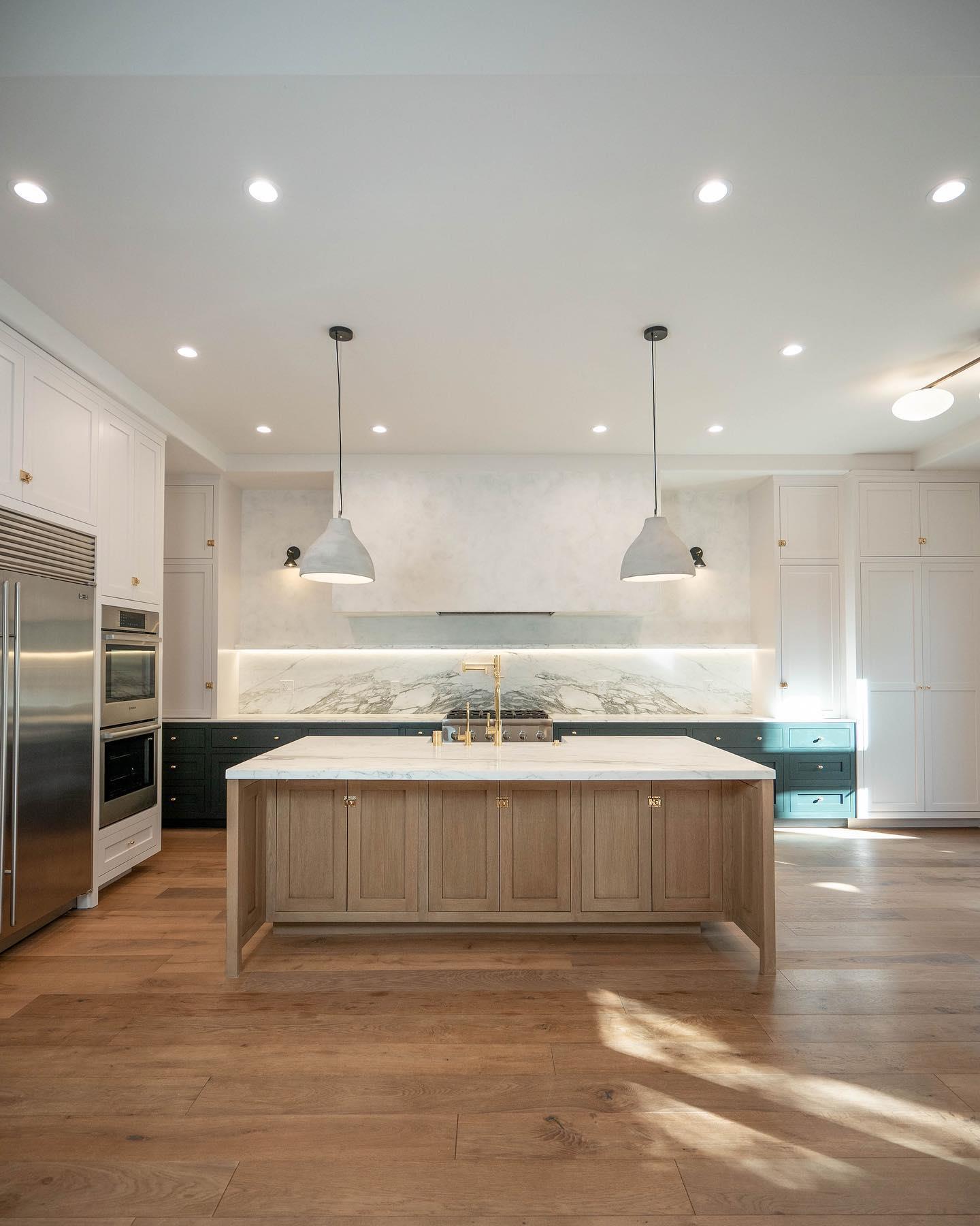 Oasis Builders Inc por Oasis Builders Inc en Los Angeles California