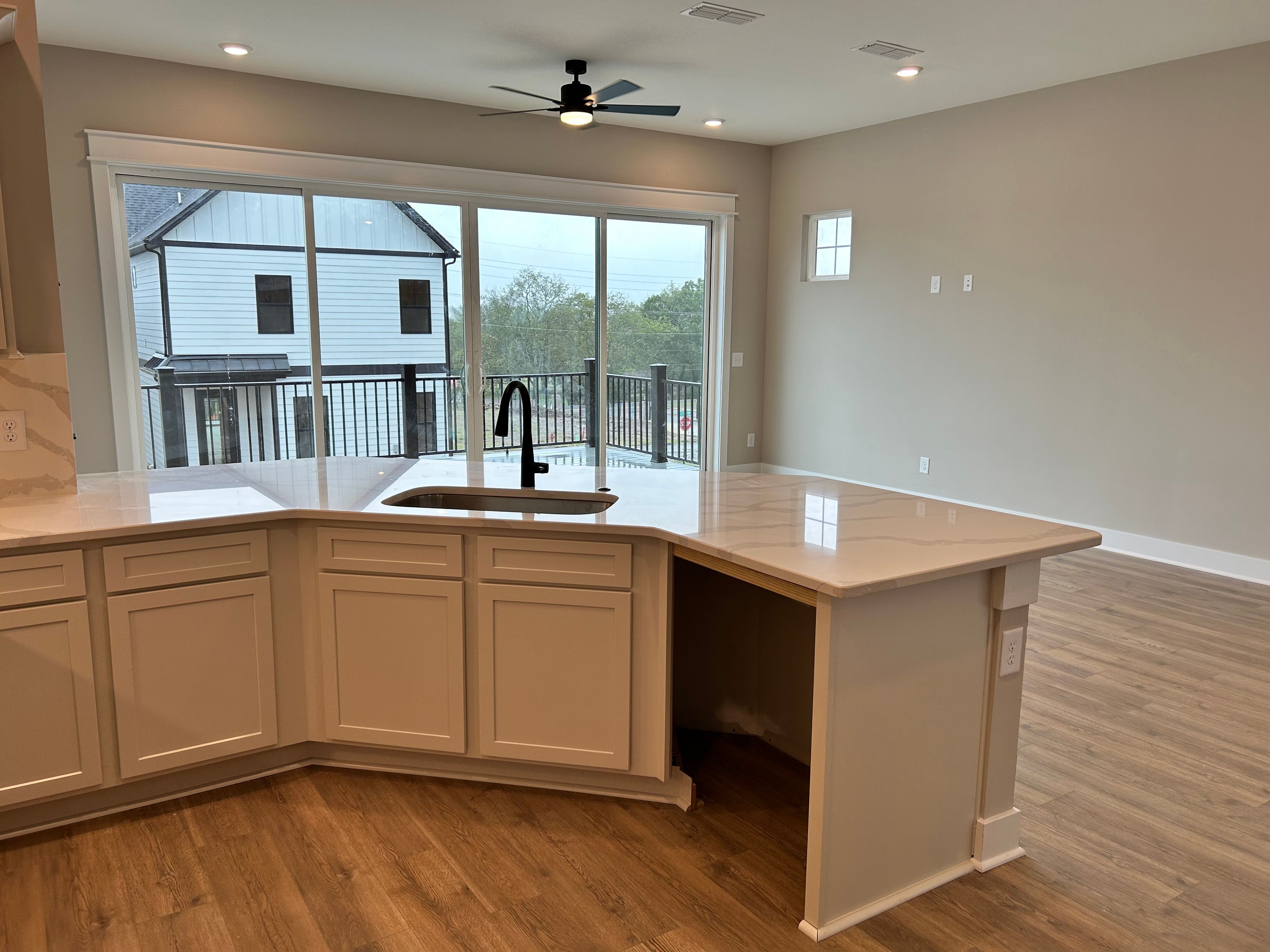 Great plan for entertaining family and friends. Large sliding glass doors that lead you to the deck