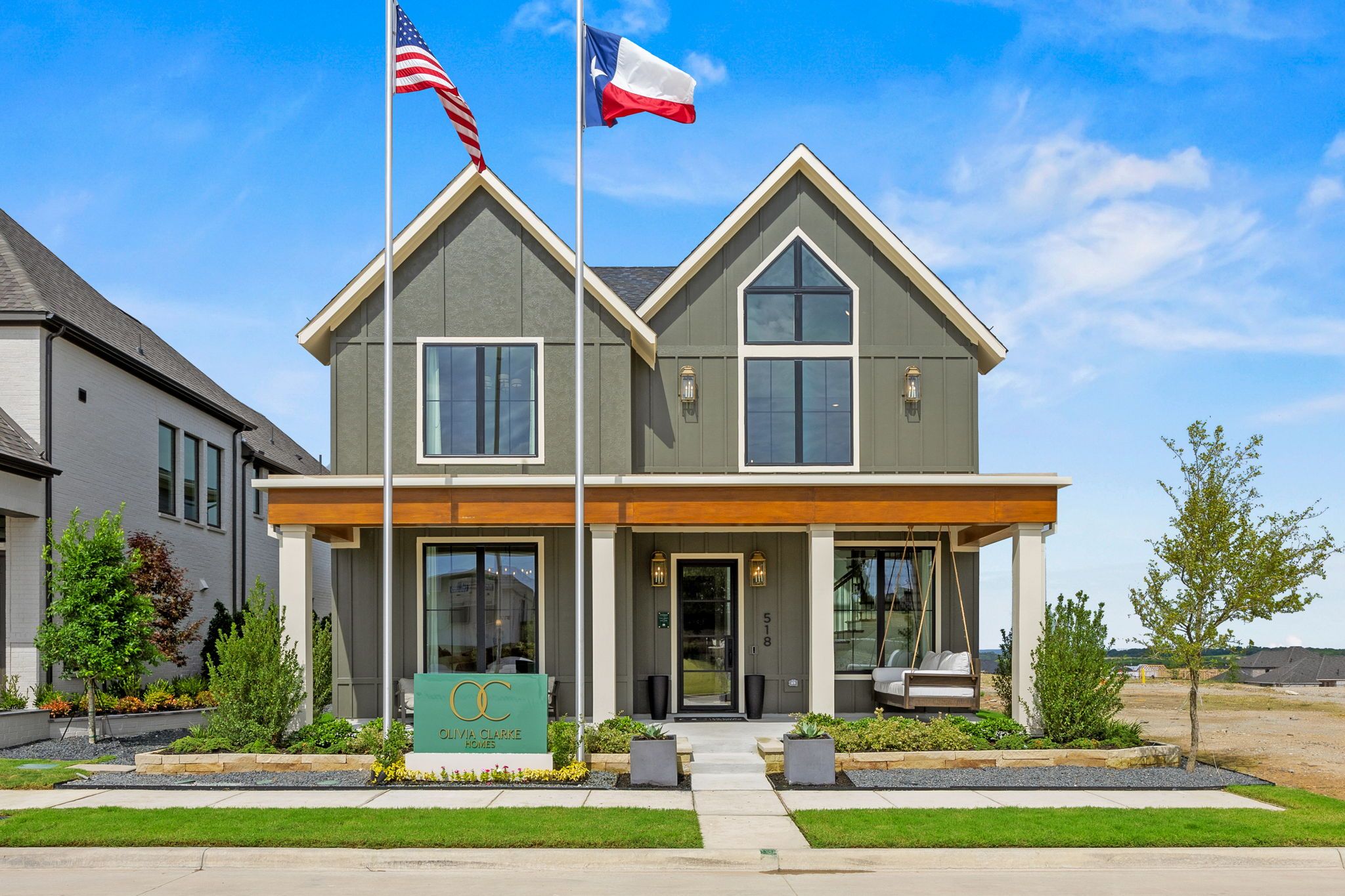 The Heights at Uptown Celina por Olivia Clarke Homes en Dallas Texas