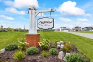 Centennial Estates por Olthof Homes en Gary Indiana
