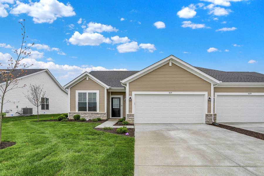 1615 Clover Crossing Drive. Greenfield, IN 46140