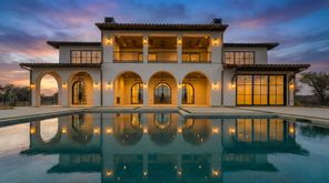 10717 Arrowhead Point Dr (10717 Arrowhead Point Dr.)