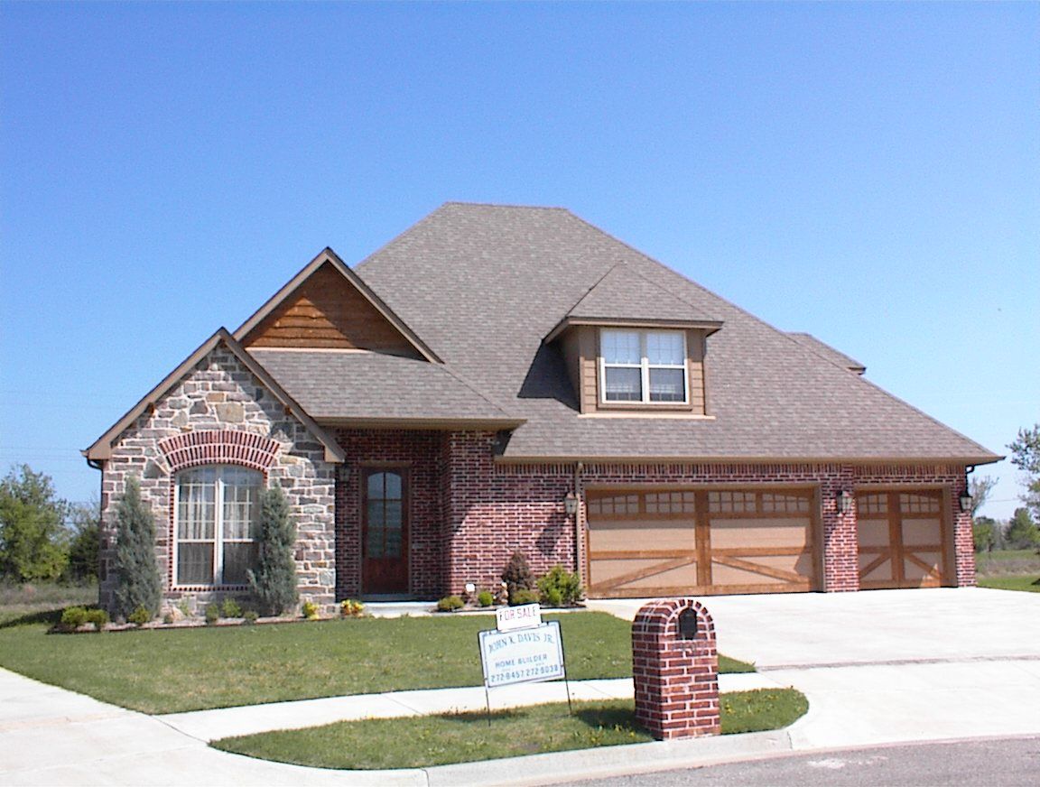 Owasso Custom Homes por Owasso Custom Homes en Tulsa Oklahoma