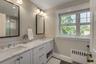 casa en Pegasus Design-To-Build LLC por Pegasus Design-To-Build LLC