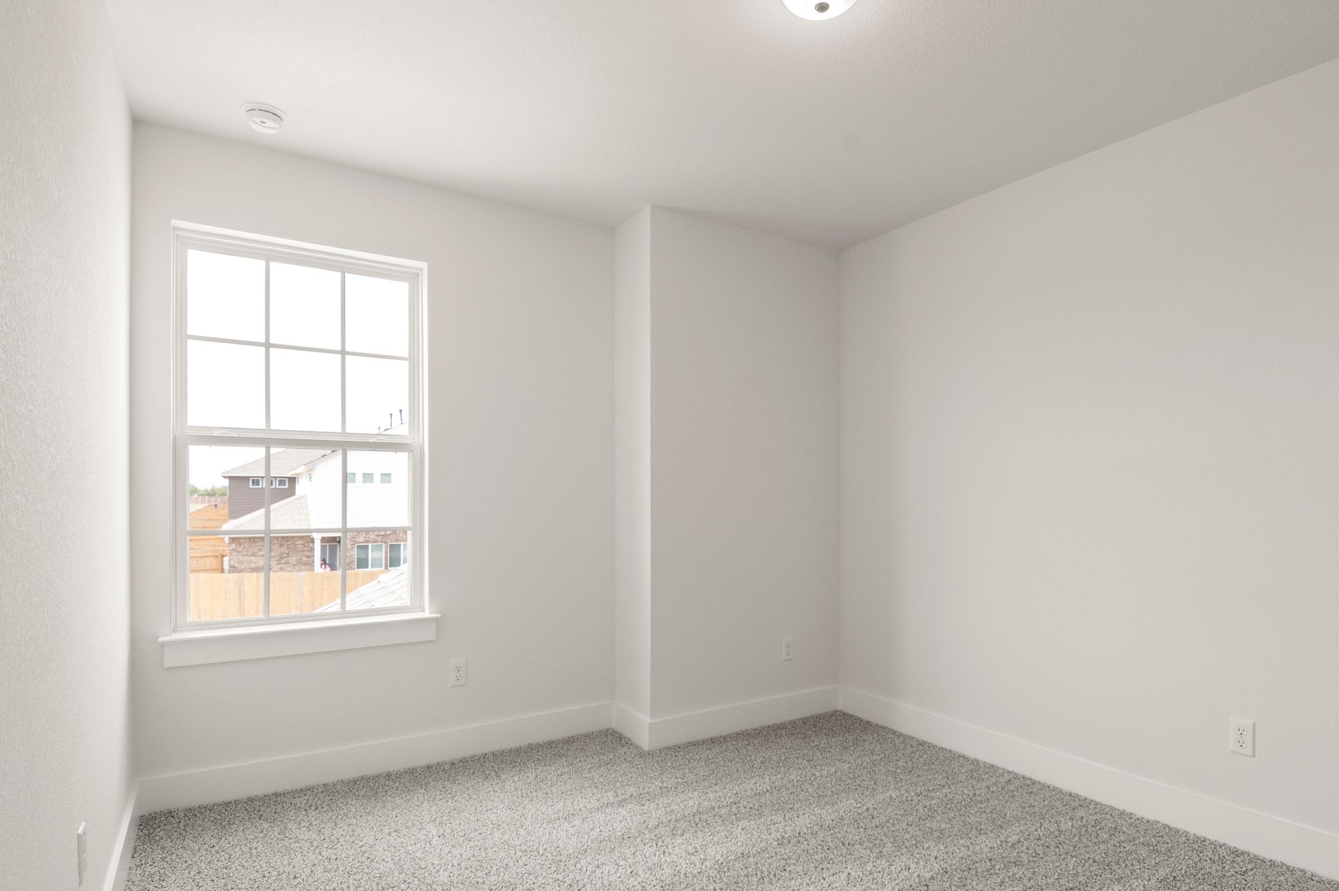 25_Bedroom2
