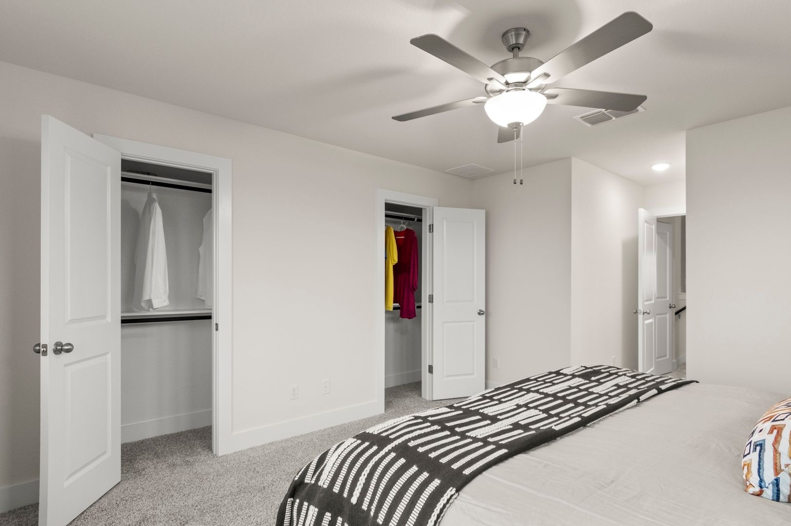 25_PrimaryBedroom5