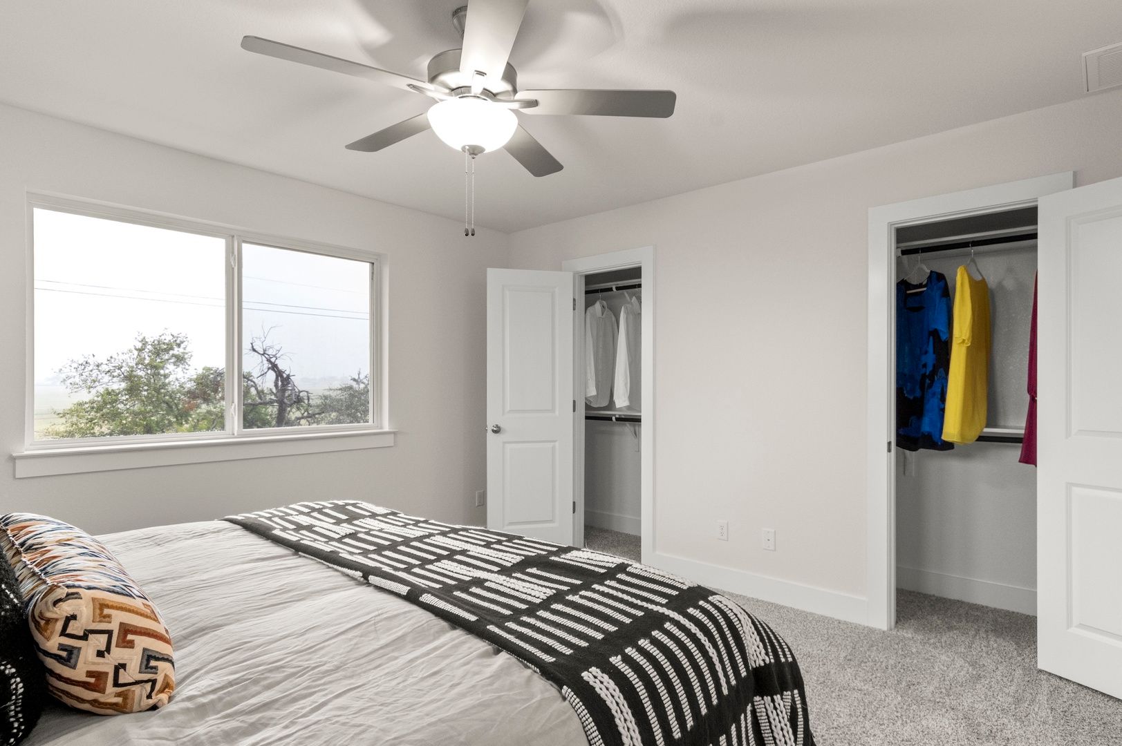 24_PrimaryBedroom4
