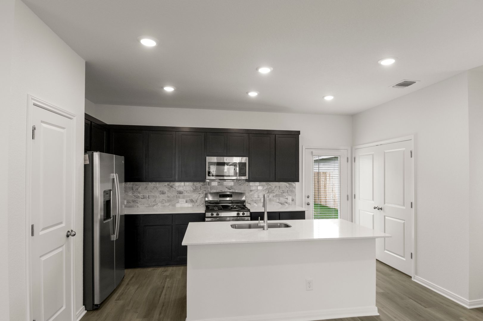 11_Kitchen
