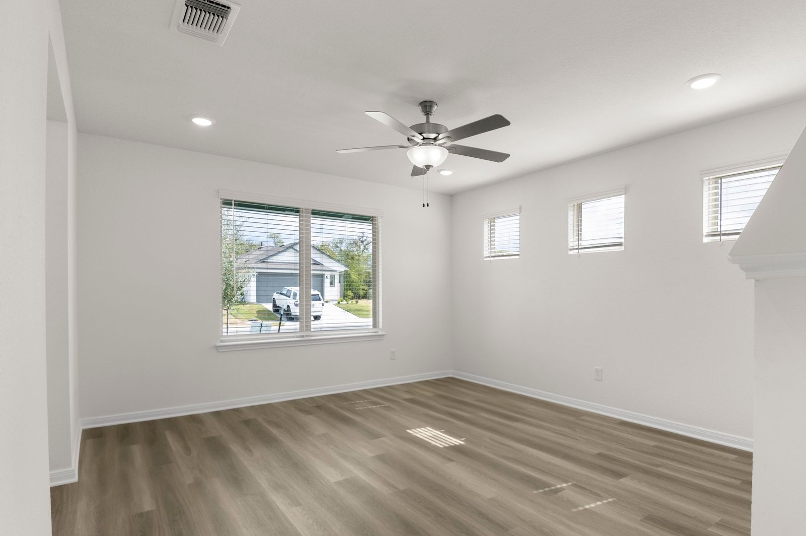 5_LivingRoom2