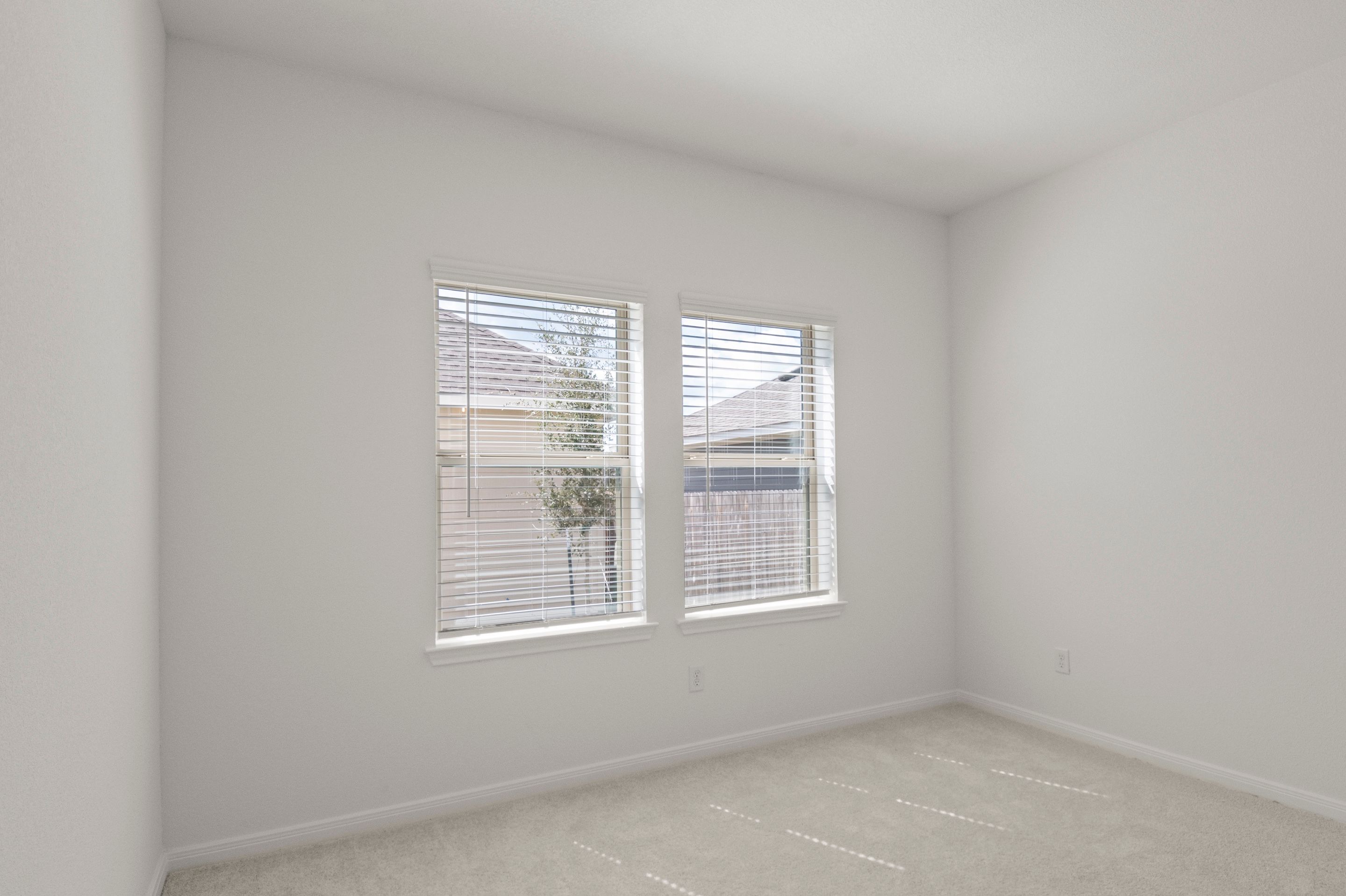 21_PrimaryBedroom