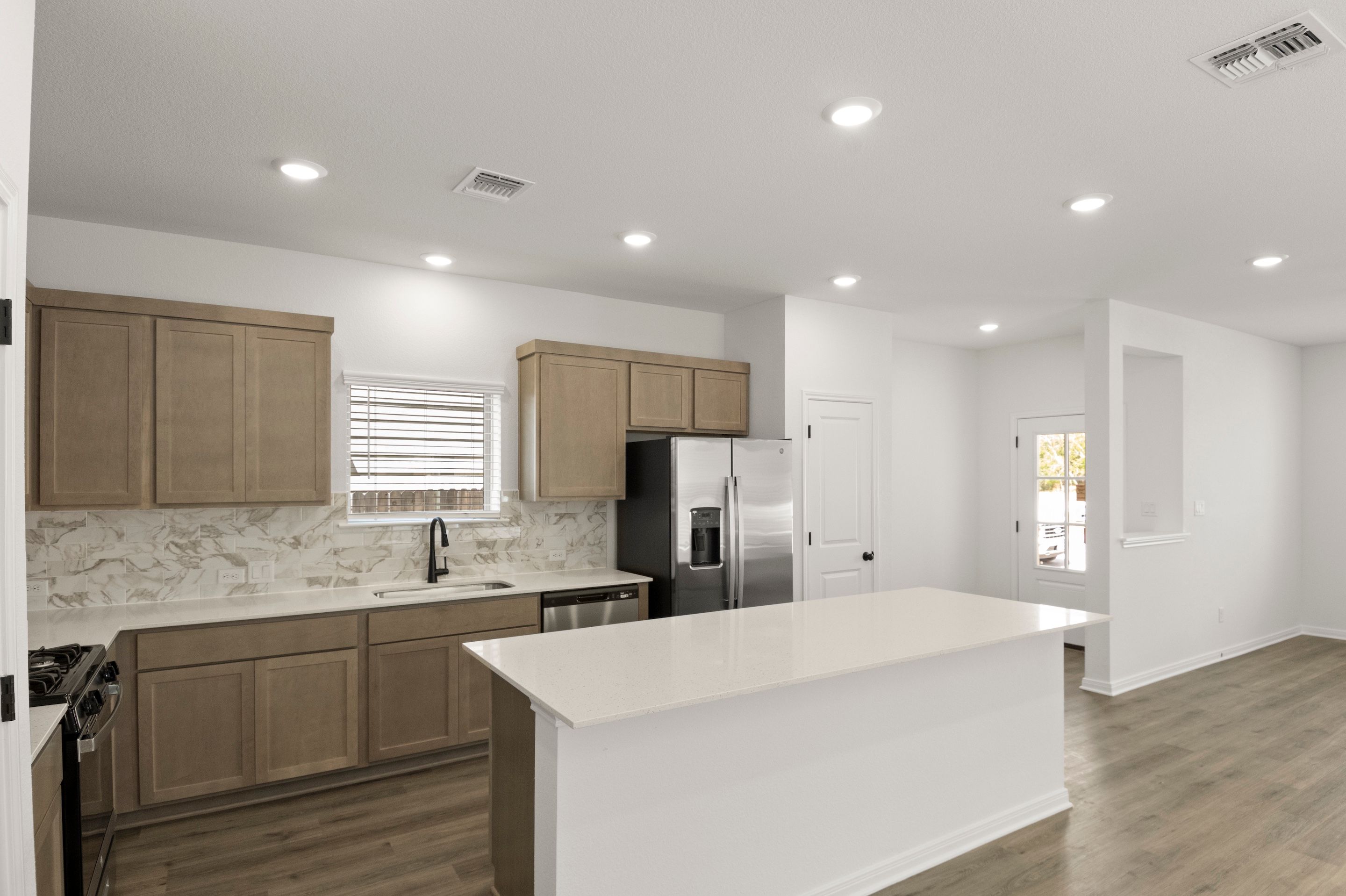 13_Kitchen