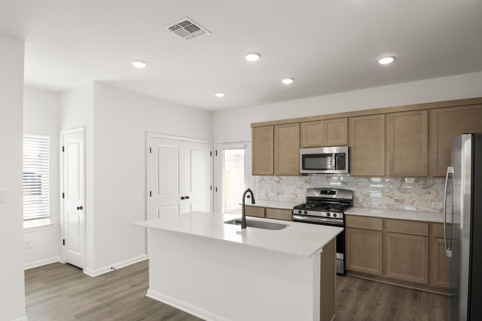 13_Kitchen3