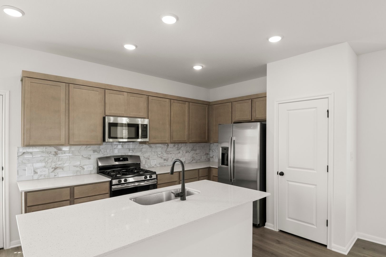 11_Kitchen