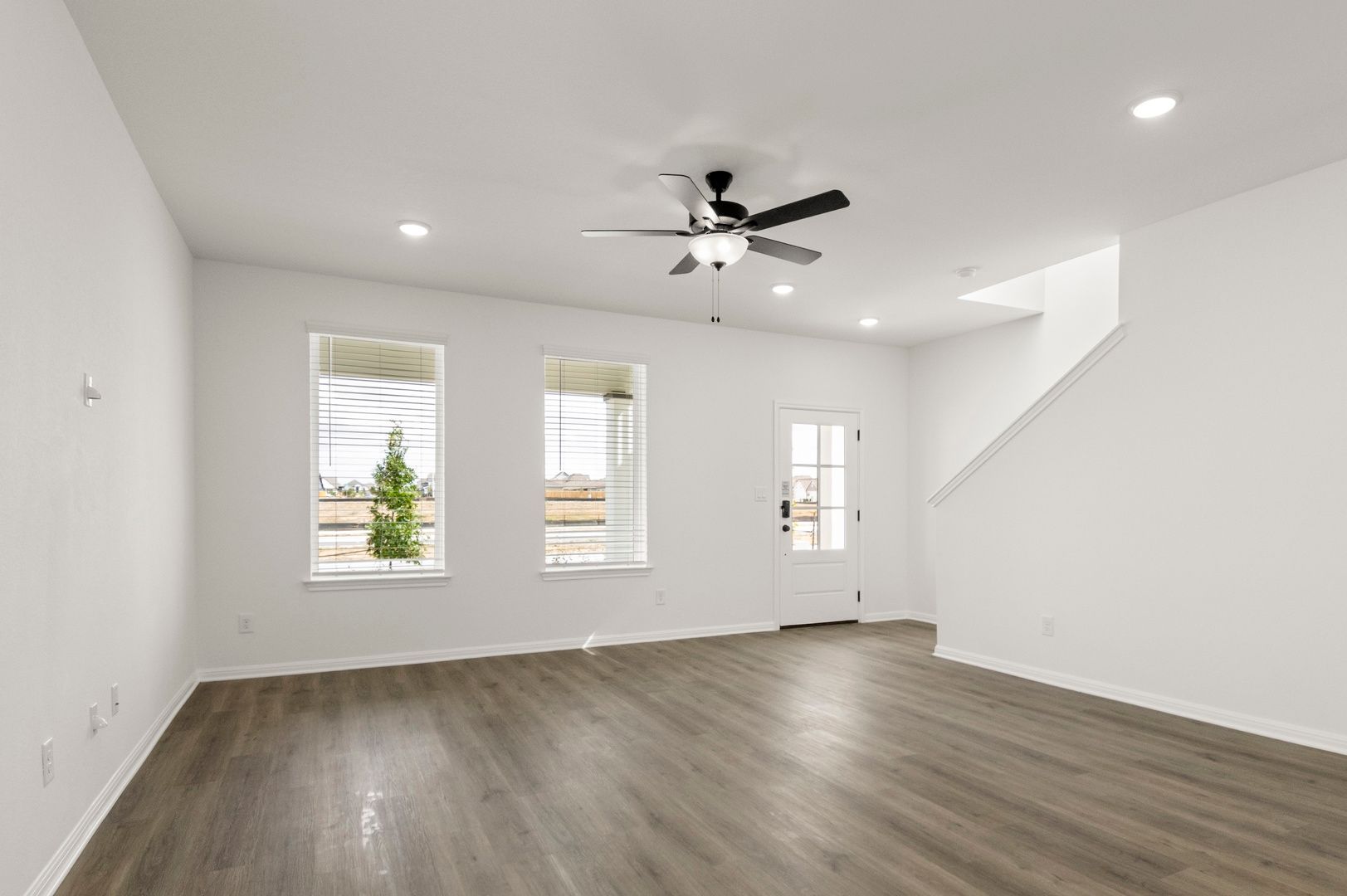 6_LivingRoom3