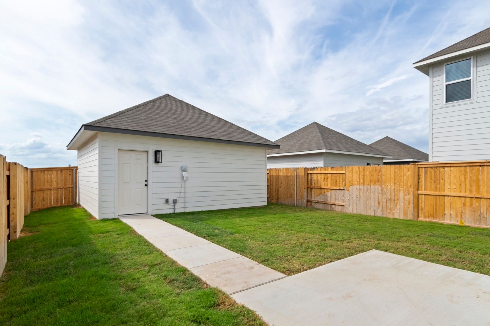 27_Backyard
