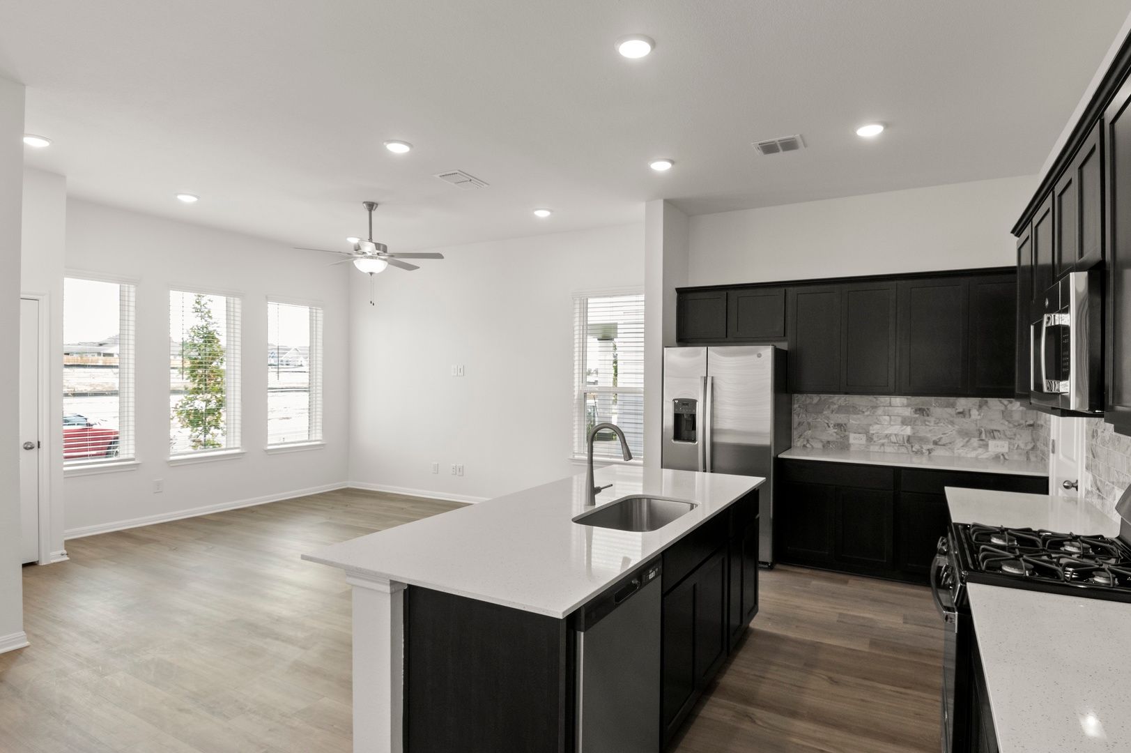 6_Kitchen