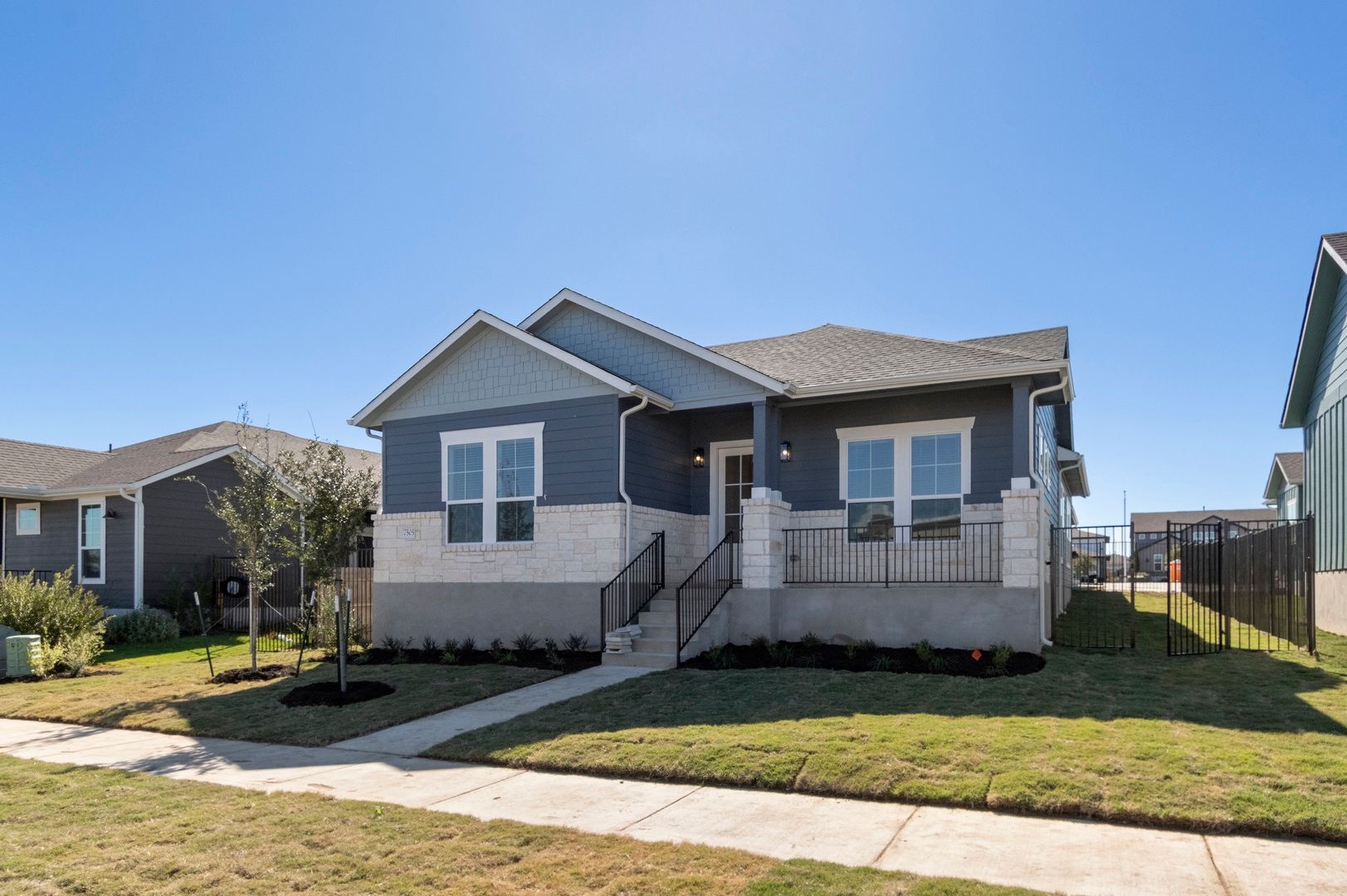 7505 Boyd Haven Drive (Colonnade)