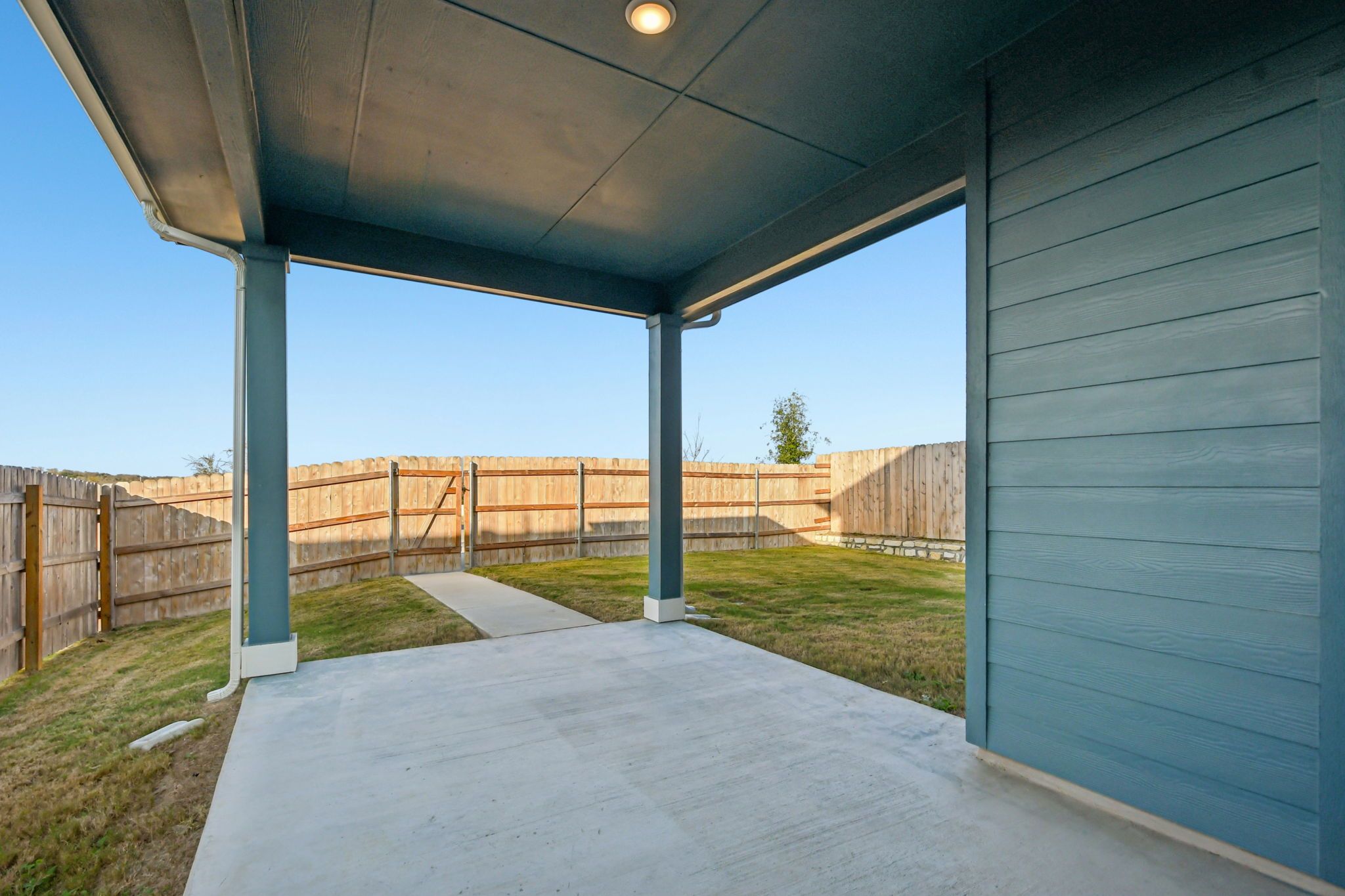 33-web-or-mls-9708 Petrichor Blvd-S1412-033