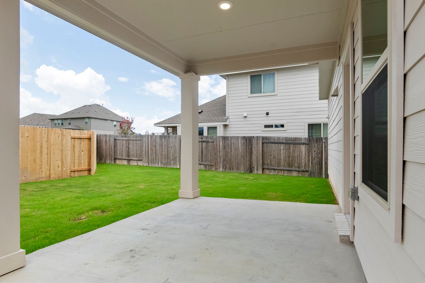 23_Patio