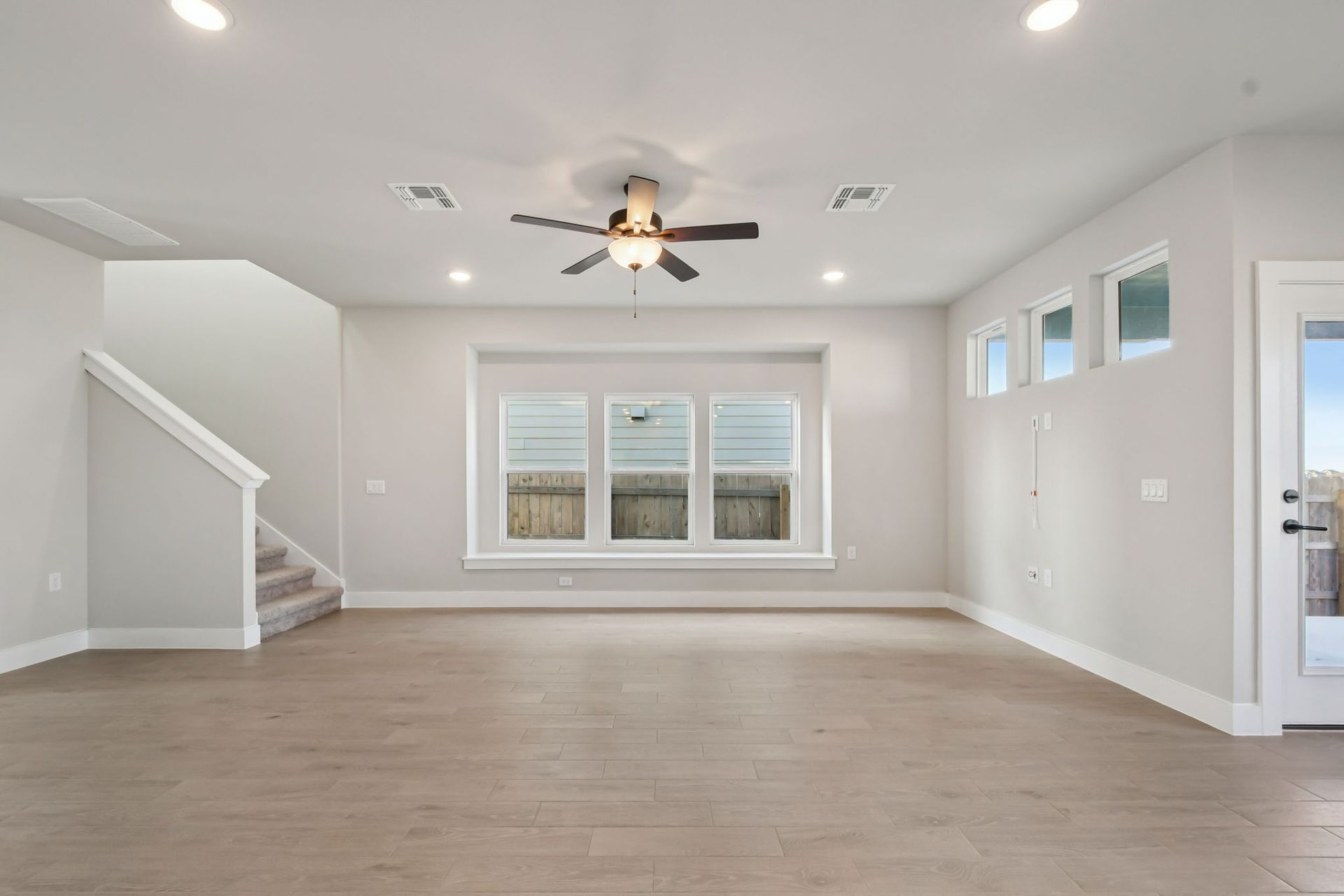 5-web-or-mls-9708 Petrichor Blvd-S1412-005