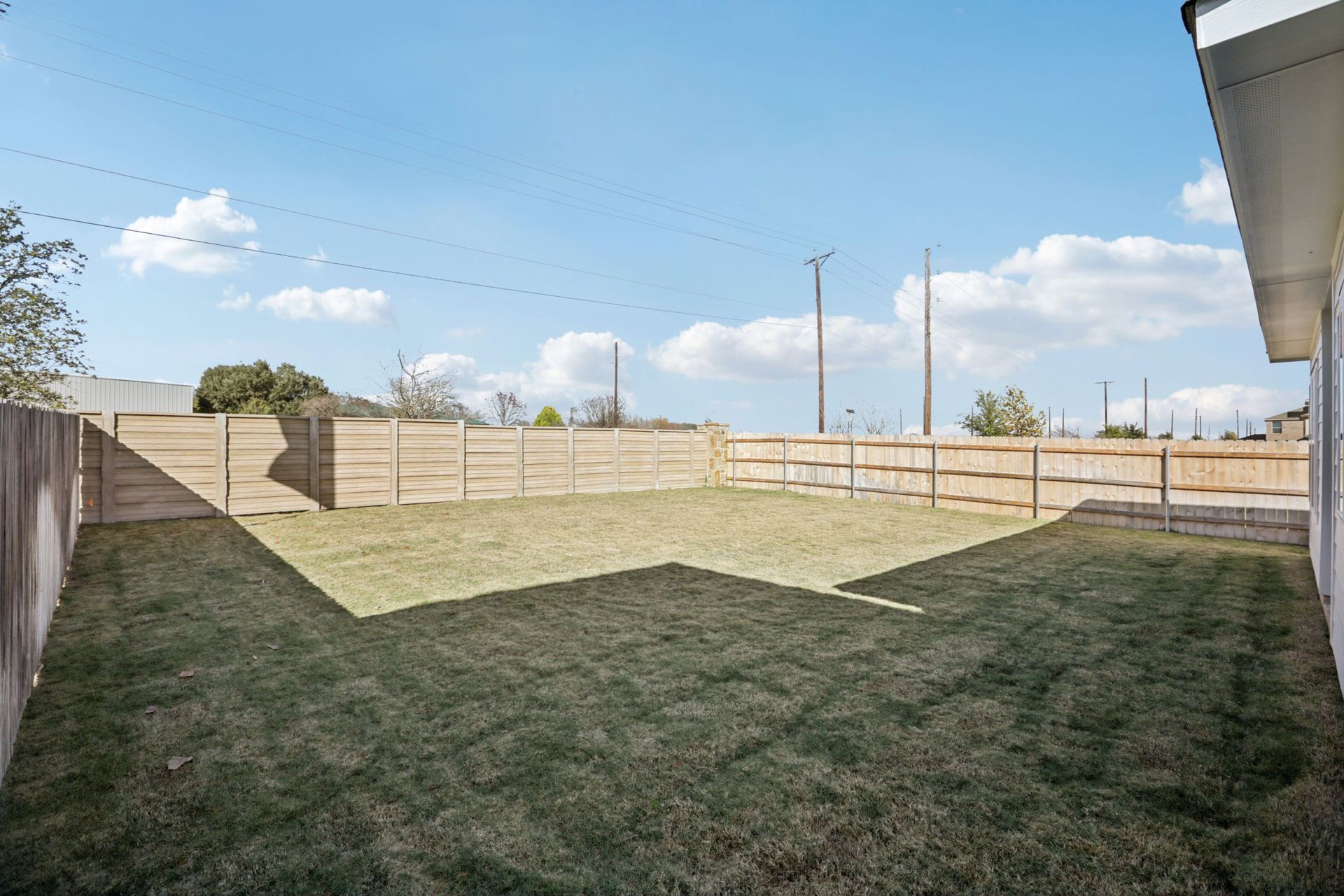 39-web-or-mls-39-468 Josey Wales-S2112-039