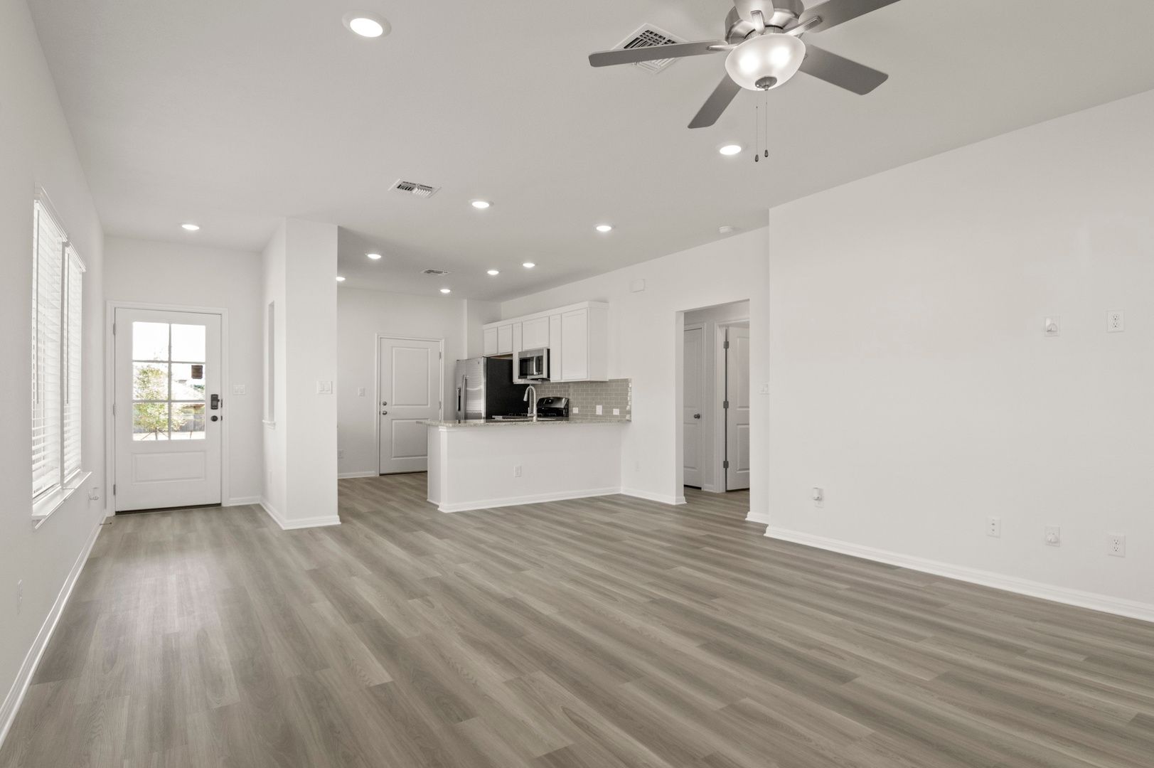2_LivingRoom3