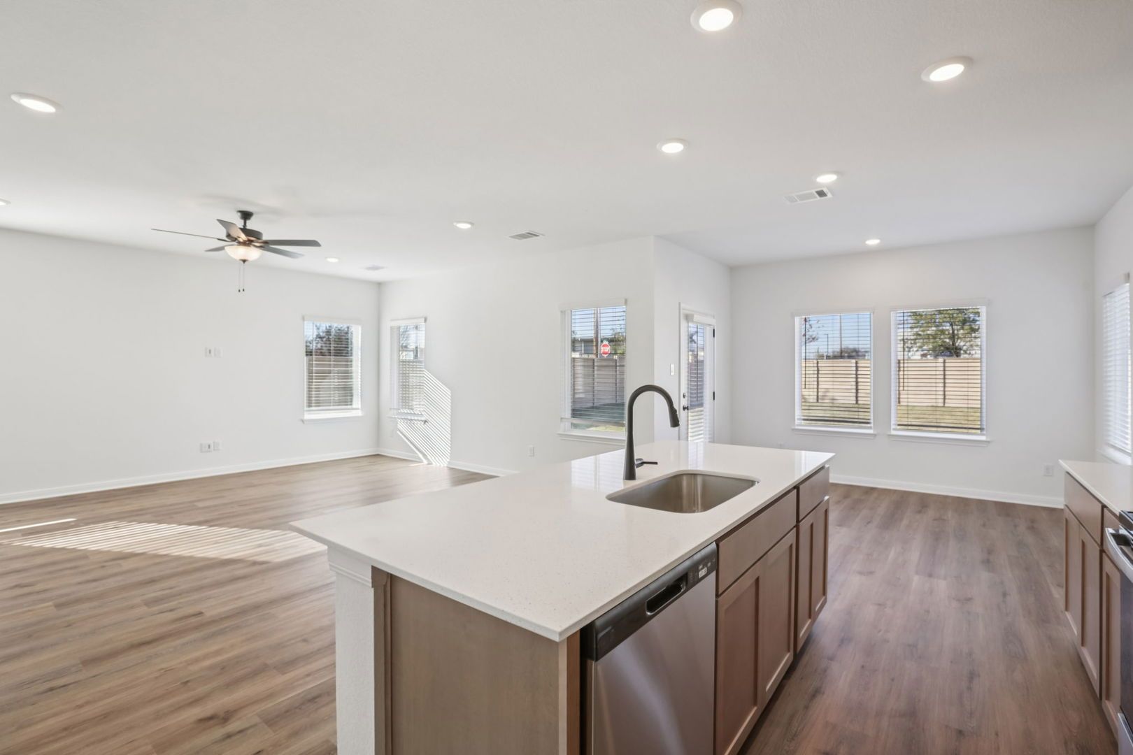 6_21-web-or-mls-66-480 Josey Wales-S2112-021