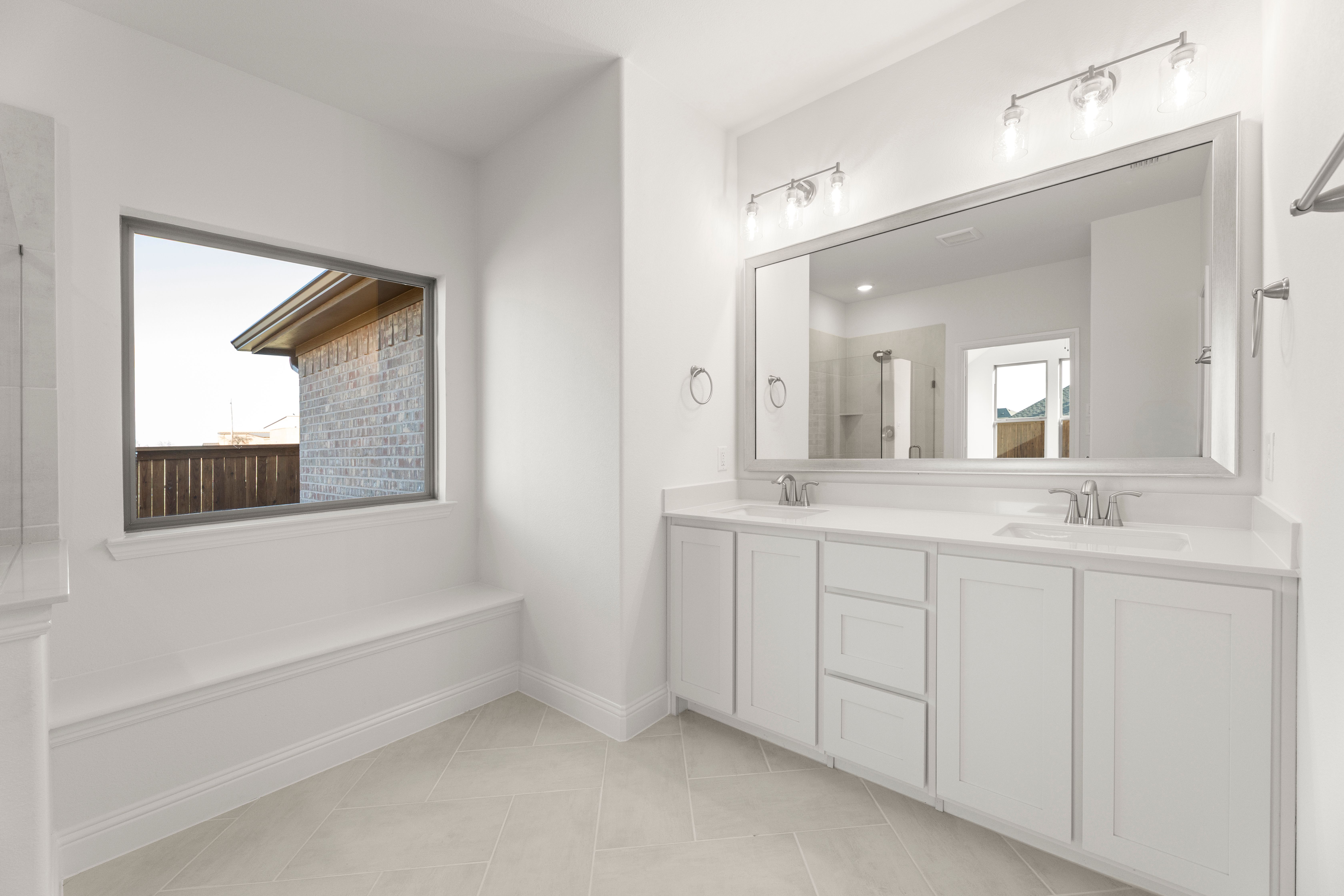 10_ Grapevine - Primary Bath - Representative Photo