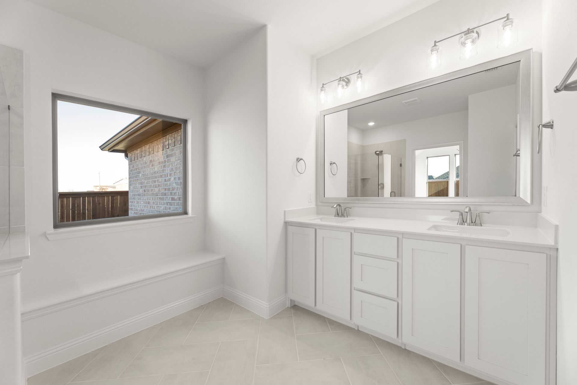 10_ Grapevine - Primary Bath - Representative Photo