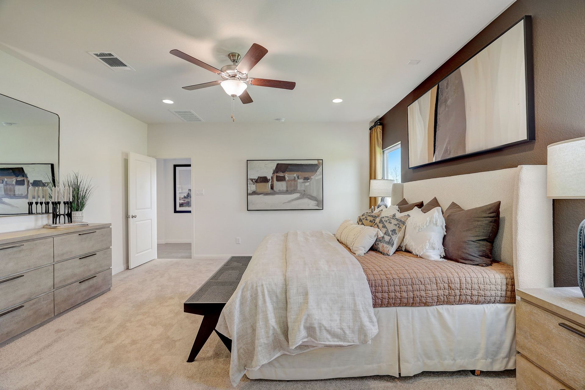 26-web-or-mls-Josey Wales Dr-026