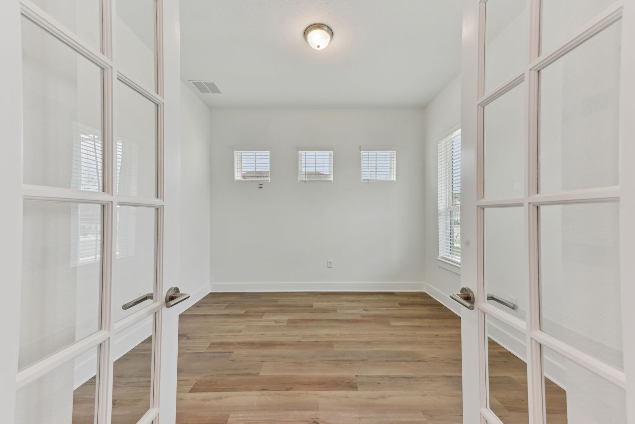 19-web-or-mls-7517 Boyd Haven Austin-S1401-019