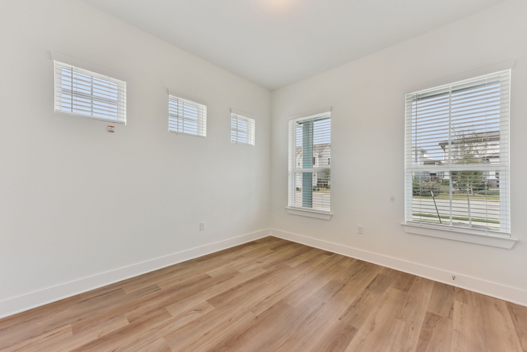 20-web-or-mls-7517 Boyd Haven Austin-S1401-020