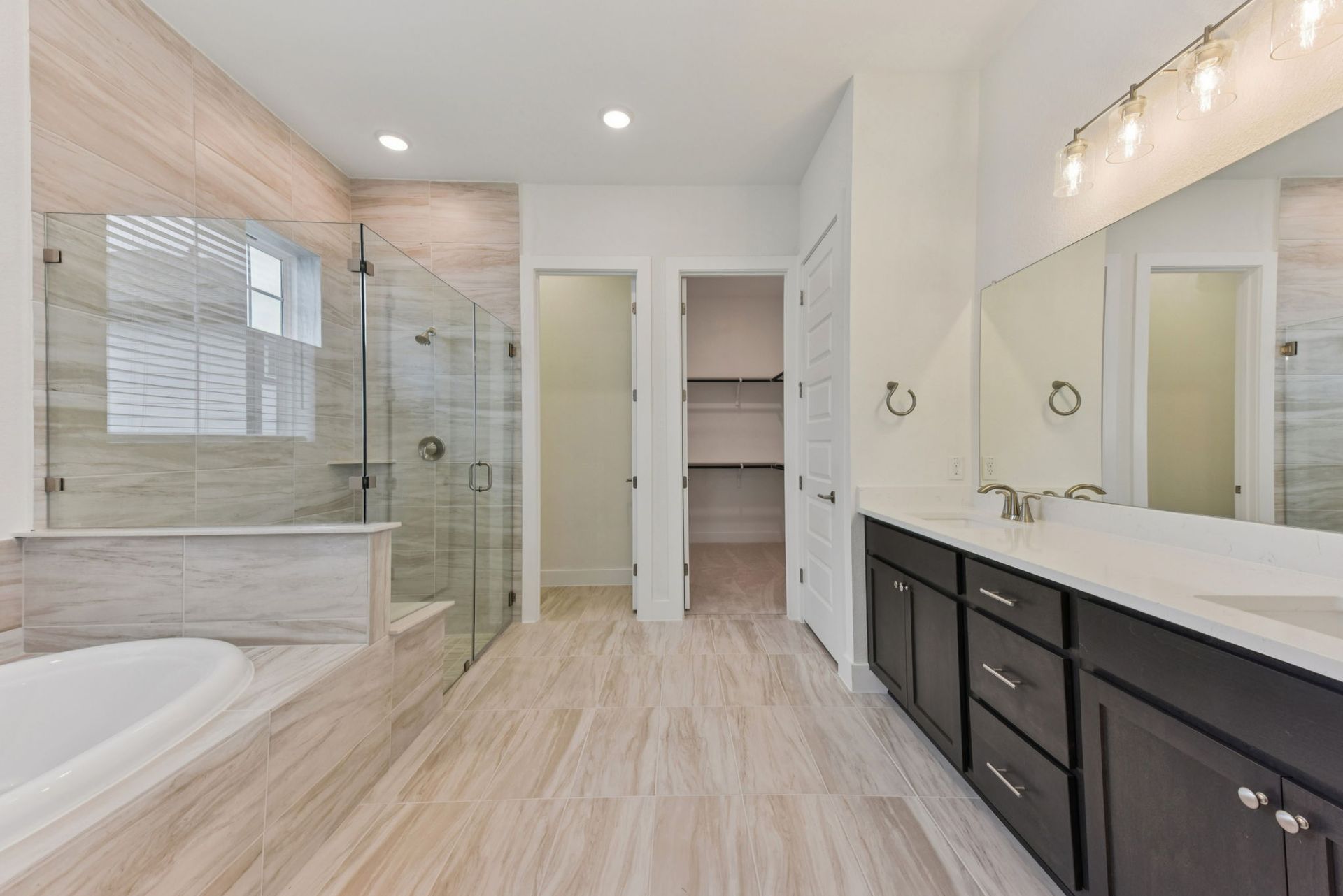 38-web-or-mls-7517 Boyd Haven Austin-S1401-038