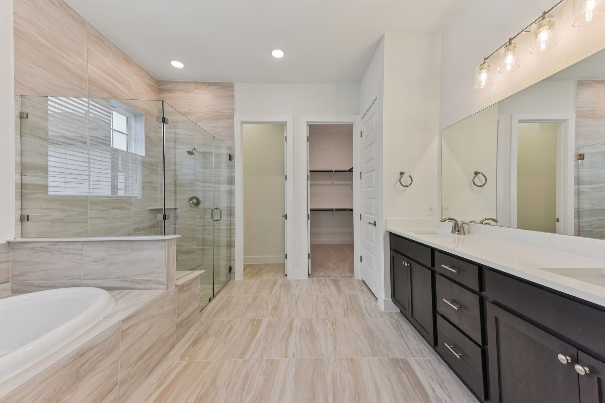 38-web-or-mls-7517 Boyd Haven Austin-S1401-038
