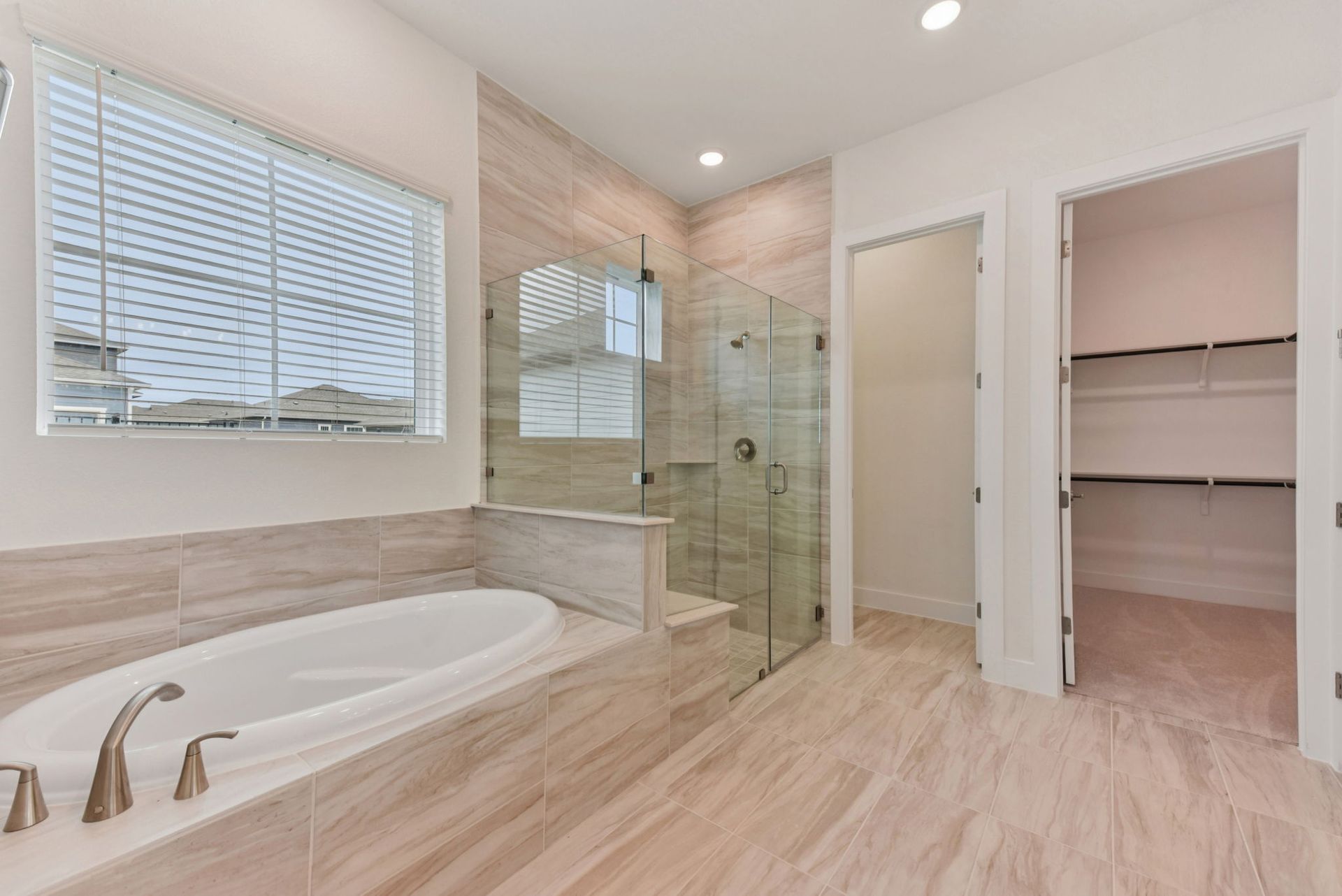 39-web-or-mls-7517 Boyd Haven Austin-S1401-039