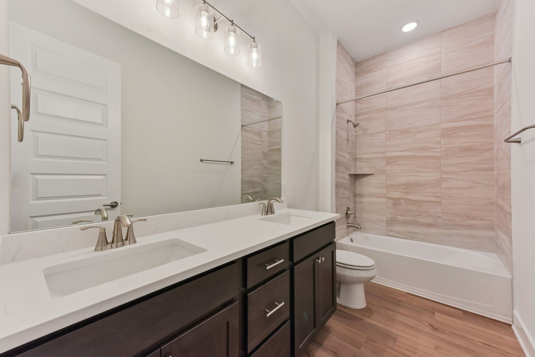 26-web-or-mls-7517 Boyd Haven Austin-S1401-026
