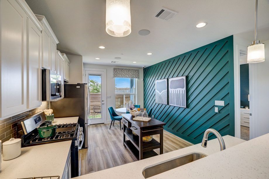 54-web-or-mls-Schultz Ln #2504-013 (2)