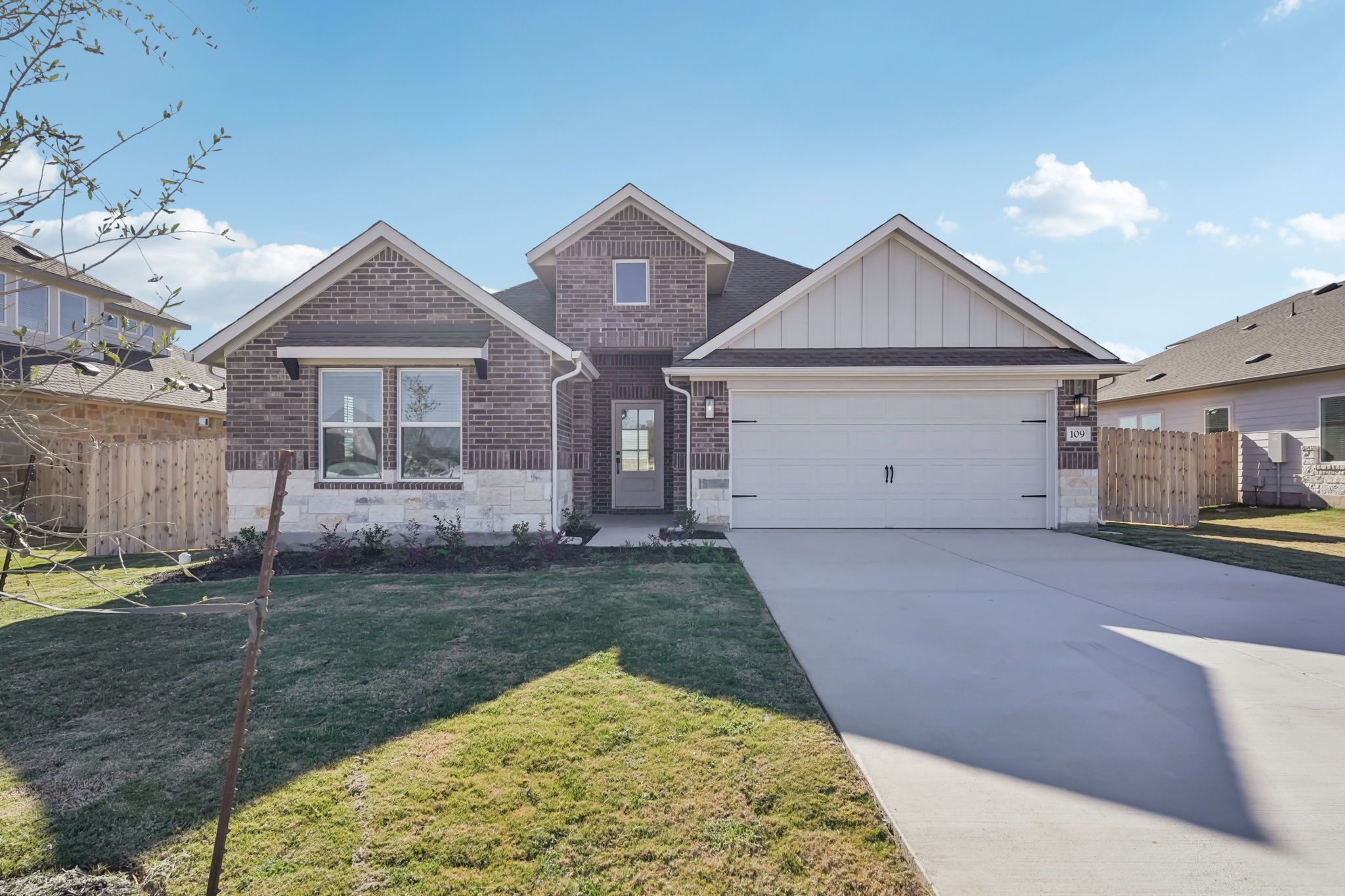 Kelley - Grande Estates: Bertram, Texas - Pacesetter Homes Texas