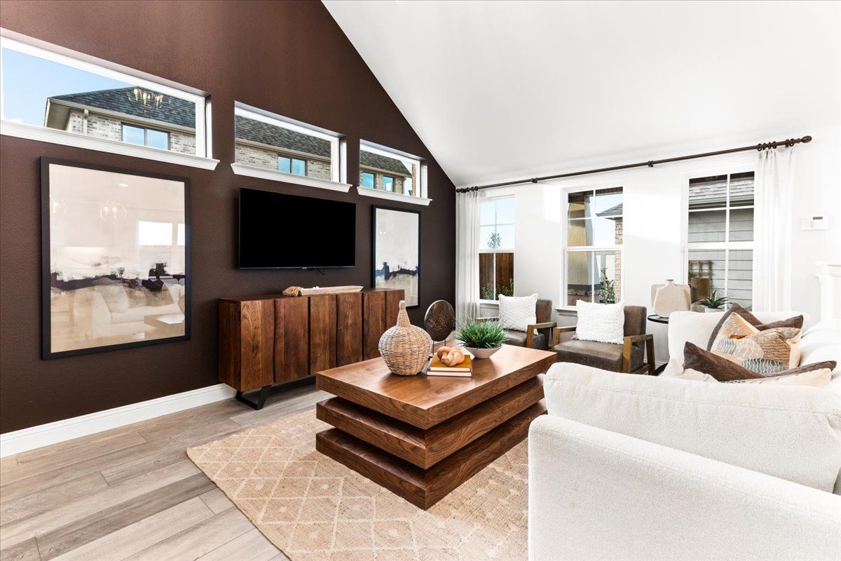 Majestic Model Elevon_02