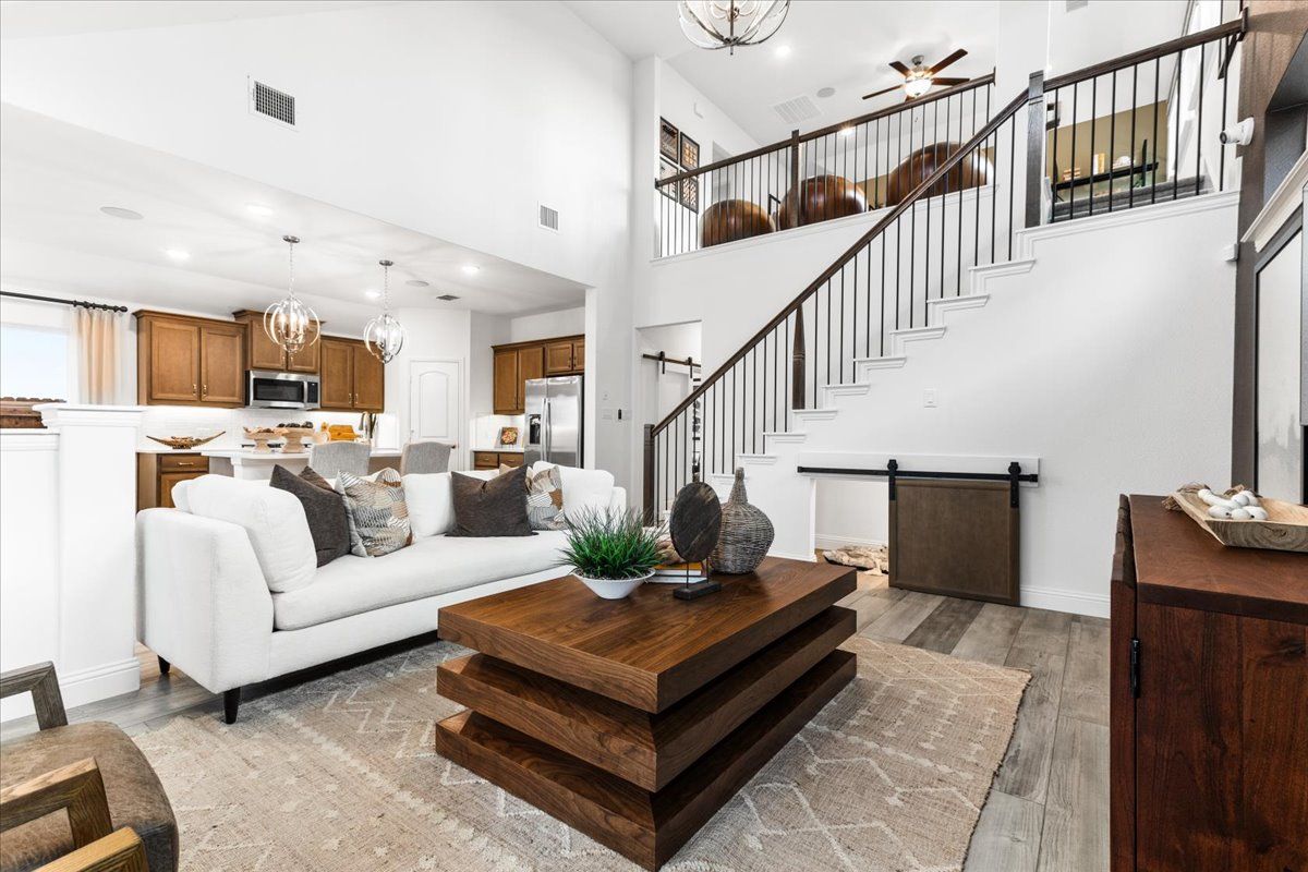 Majestic Model Elevon_03