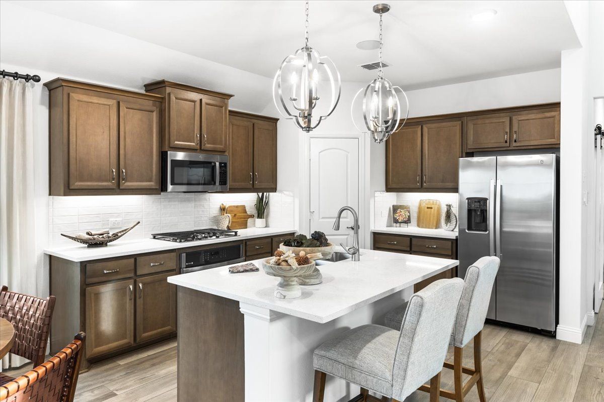 Majestic Model Elevon_04