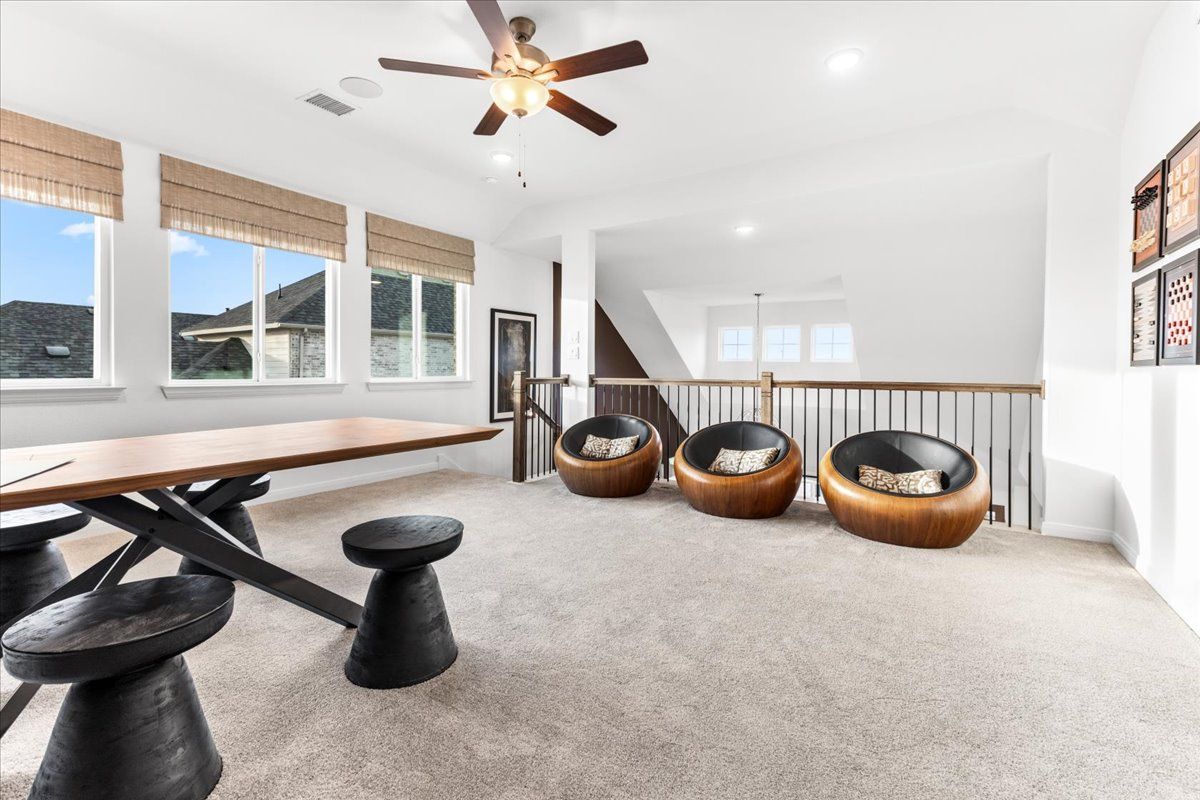 Majestic Model Elevon_11