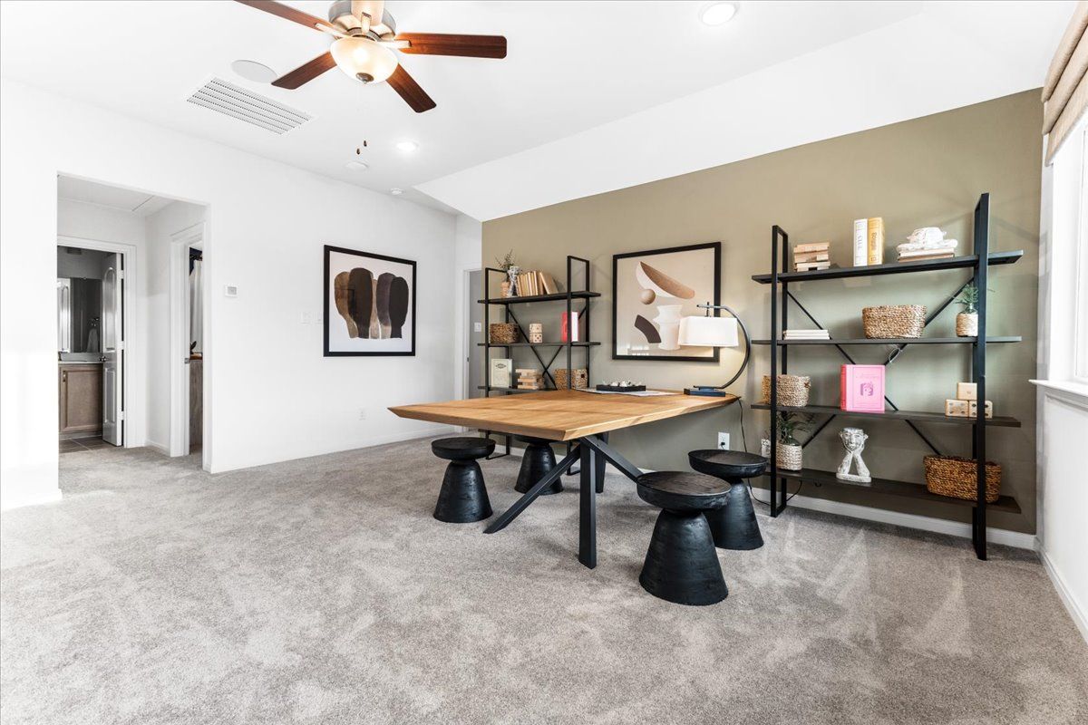 Majestic Model Elevon_12