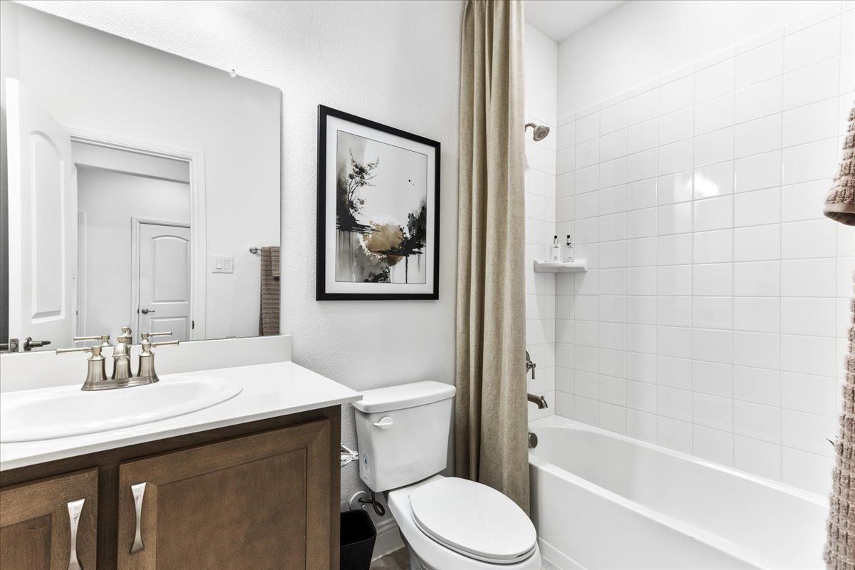 Majestic Model Elevon_15