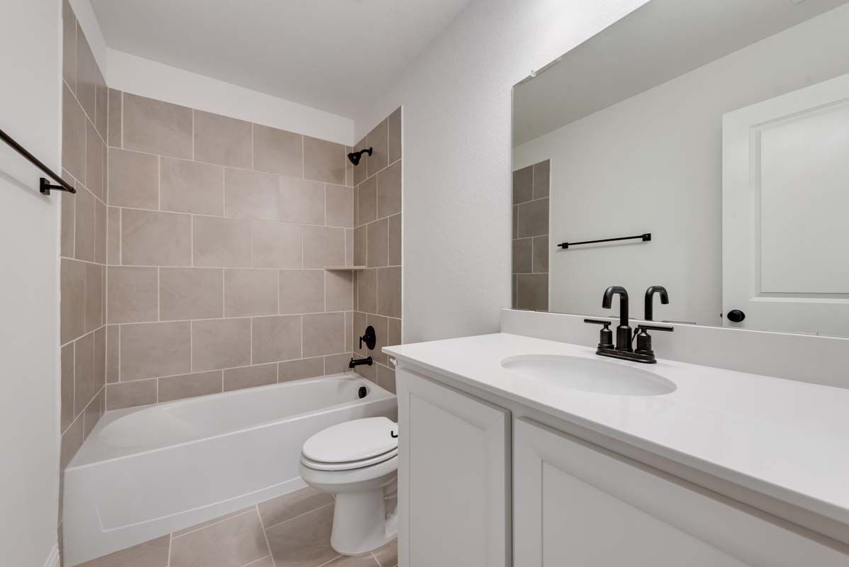 19_1408 Bramante St, Celina
