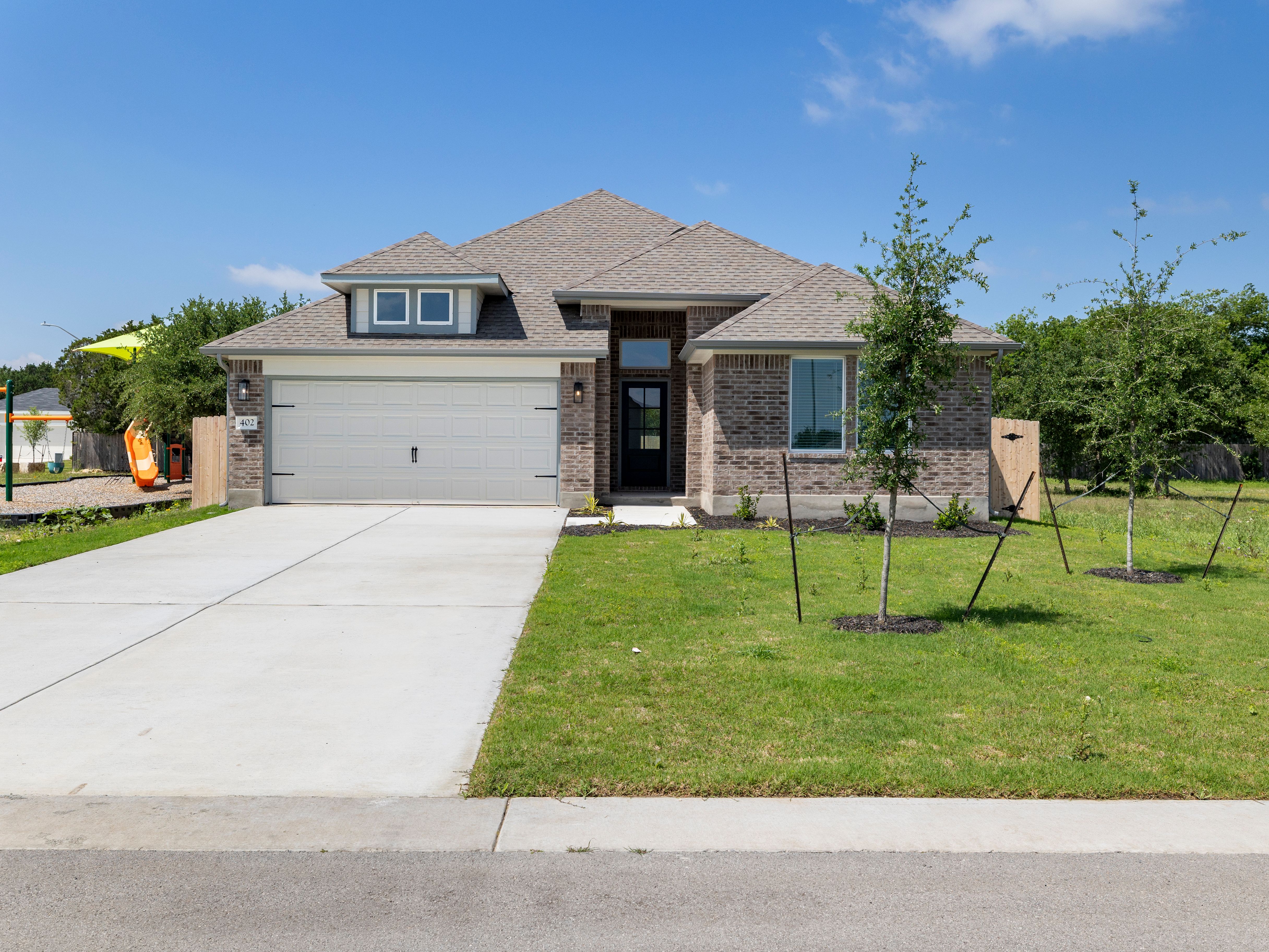 Kelley - Grande Estates: Bertram, Texas - Pacesetter Homes Texas