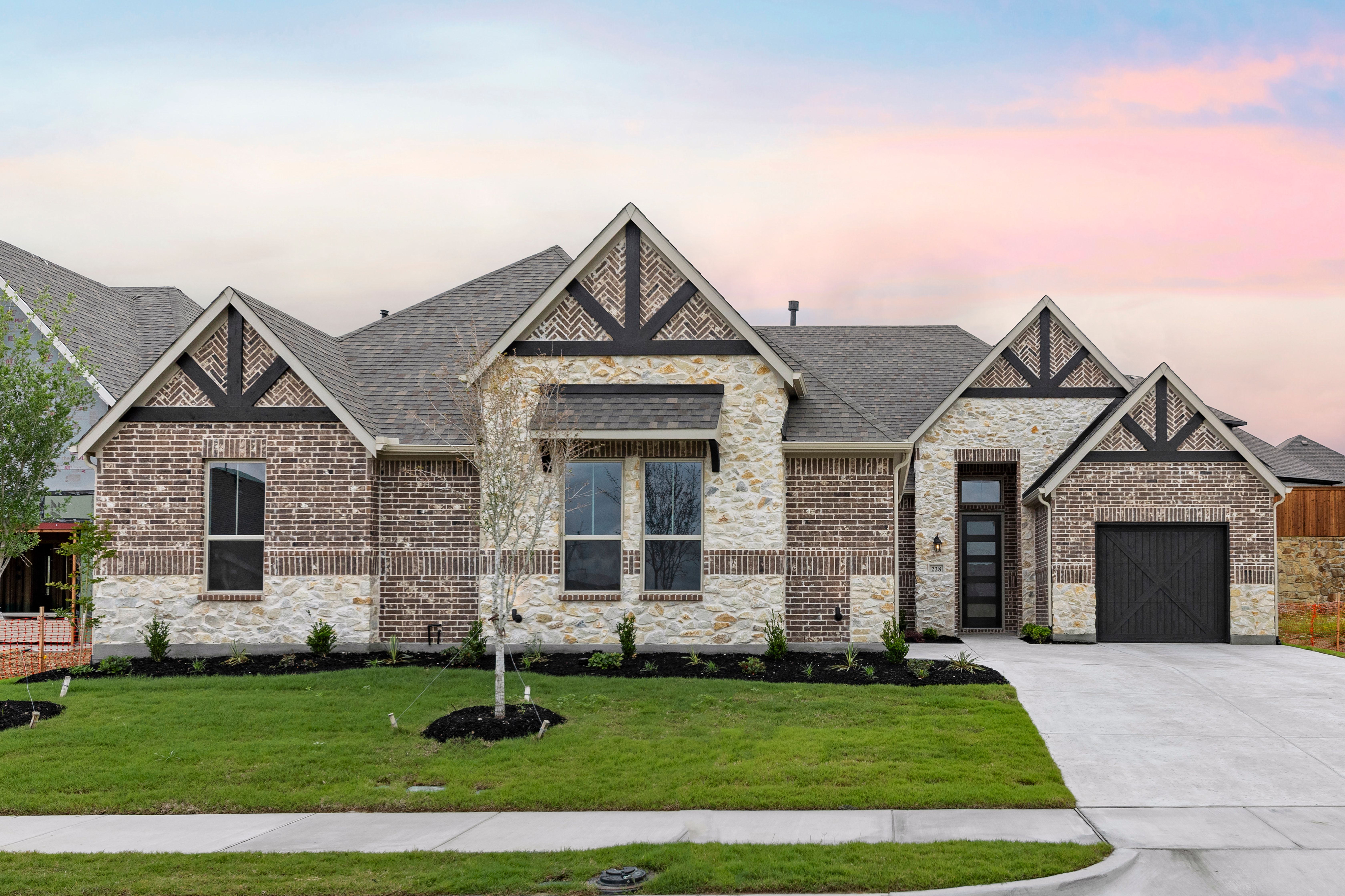 Valencia - Park Hills: Rockwall, Texas - Pacesetter Homes Texas